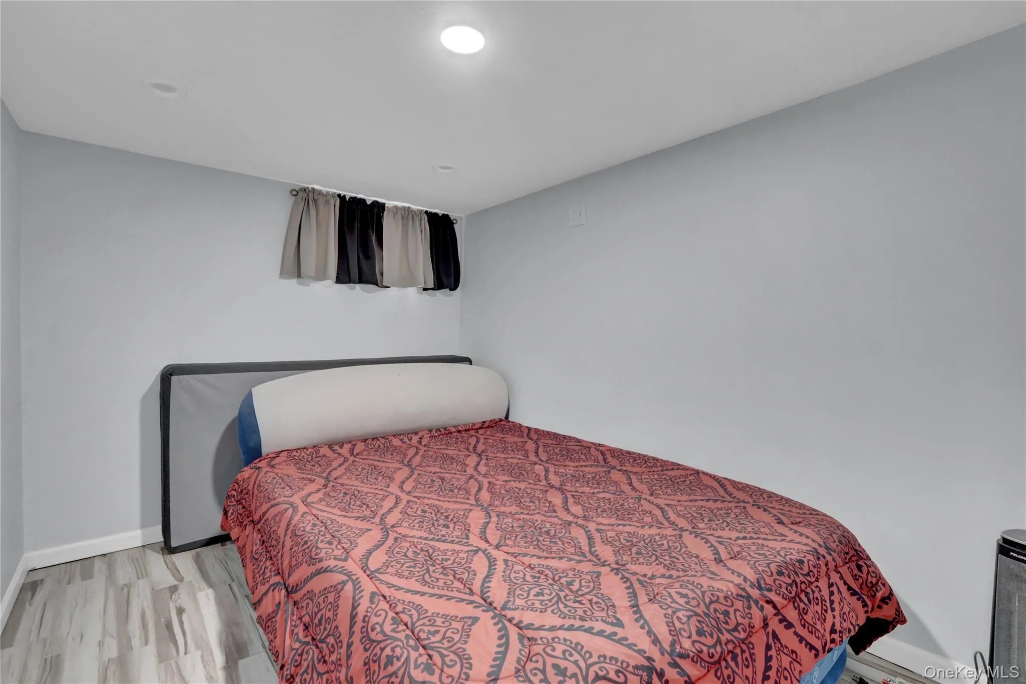 26 Hilbert Street, Hempstead, NY, 4 Bedrooms Bedrooms, 9 Rooms Rooms,4 BathroomsBathrooms,Residential Sale,For Rent,Hilbert,0,970880 26 Hilbert Street, Hempstead, NY, 4 Bedrooms Bedrooms, 9 Rooms Rooms,4 BathroomsBathrooms,Residential Sale,For Rent,Hilbert,0,970880