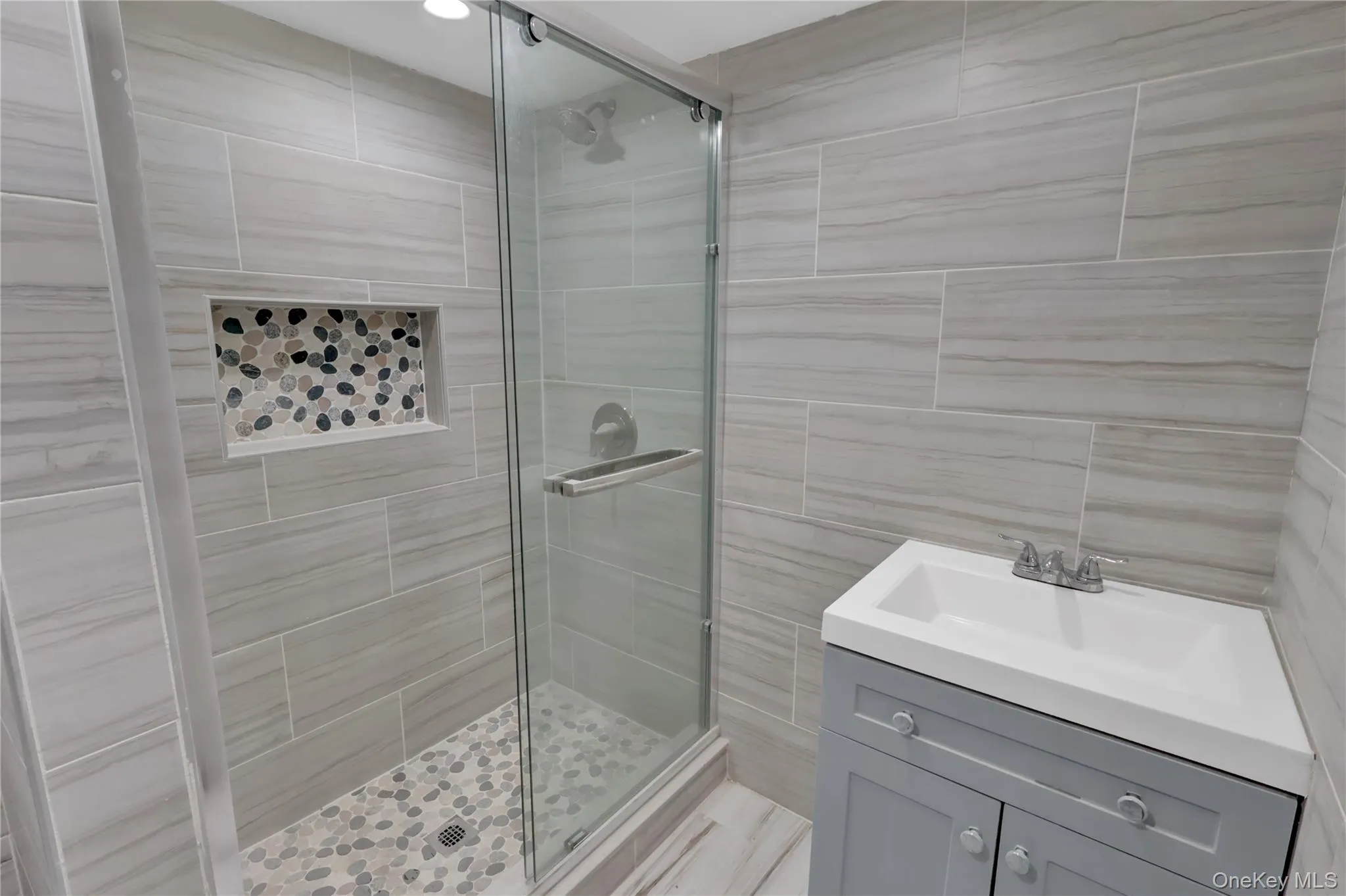 26 Hilbert Street, Hempstead, NY, 4 Bedrooms Bedrooms, 9 Rooms Rooms,4 BathroomsBathrooms,Residential Sale,For Rent,Hilbert,0,970880 26 Hilbert Street, Hempstead, NY, 4 Bedrooms Bedrooms, 9 Rooms Rooms,4 BathroomsBathrooms,Residential Sale,For Rent,Hilbert,0,970880