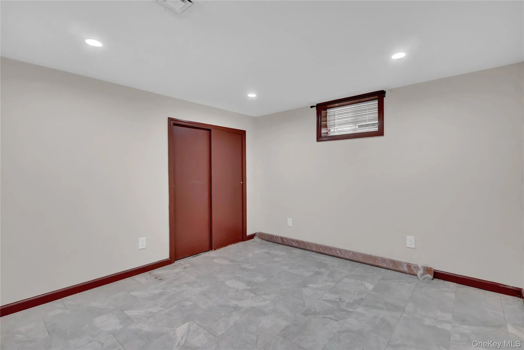 26 Hilbert Street, Hempstead, NY, 4 Bedrooms Bedrooms, 9 Rooms Rooms,4 BathroomsBathrooms,Residential Sale,For Rent,Hilbert,0,970880 26 Hilbert Street, Hempstead, NY, 4 Bedrooms Bedrooms, 9 Rooms Rooms,4 BathroomsBathrooms,Residential Sale,For Rent,Hilbert,0,970880