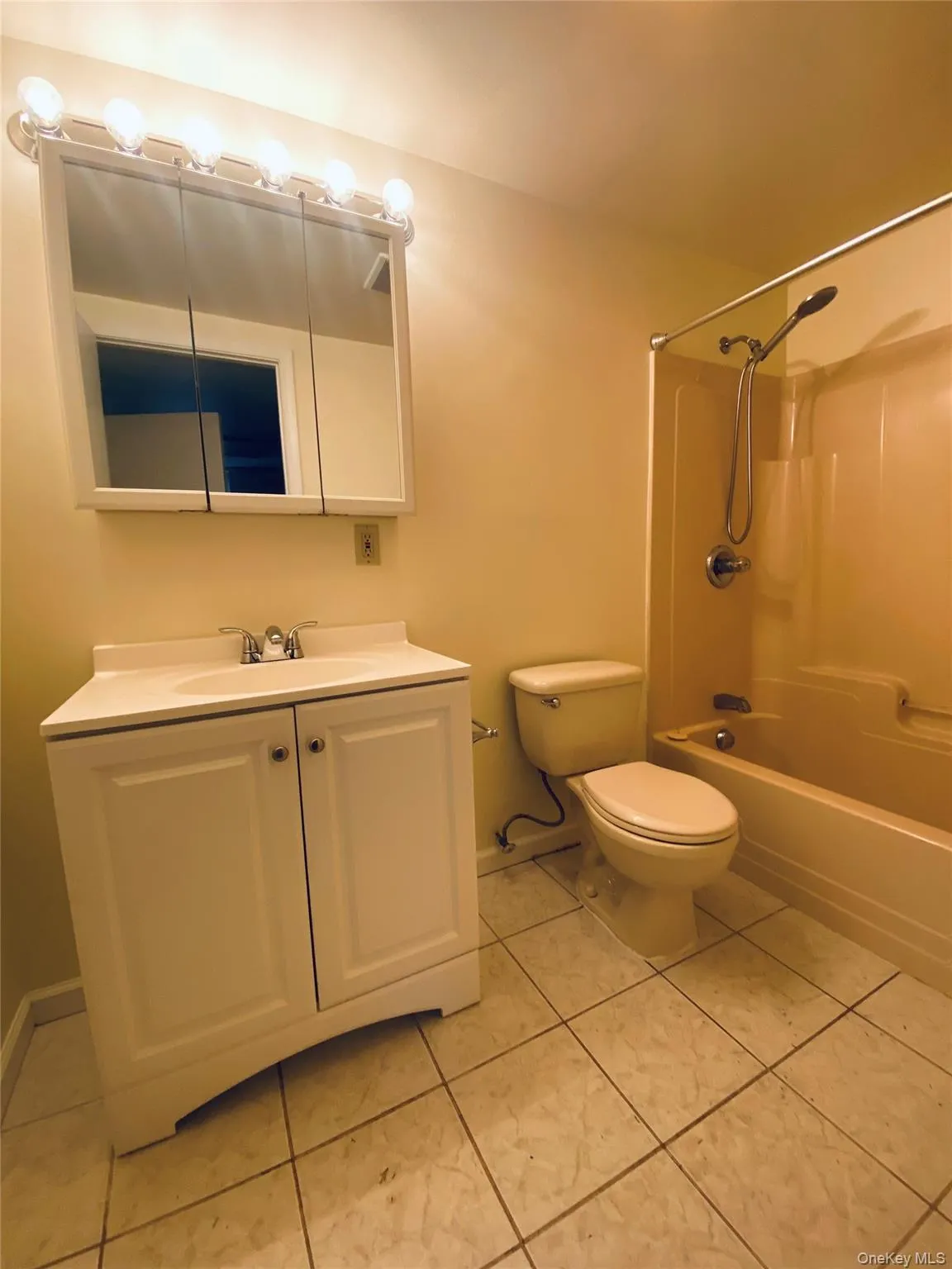 5 Old State Road, Highlands, NY, 1 Bedroom Bedrooms, 3 Rooms Rooms,1 BathroomBathrooms,Residential Lease,For Rent,Old State,0,970894 5 Old State Road, Highlands, NY, 1 Bedroom Bedrooms, 3 Rooms Rooms,1 BathroomBathrooms,Residential Lease,For Rent,Old State,0,970894