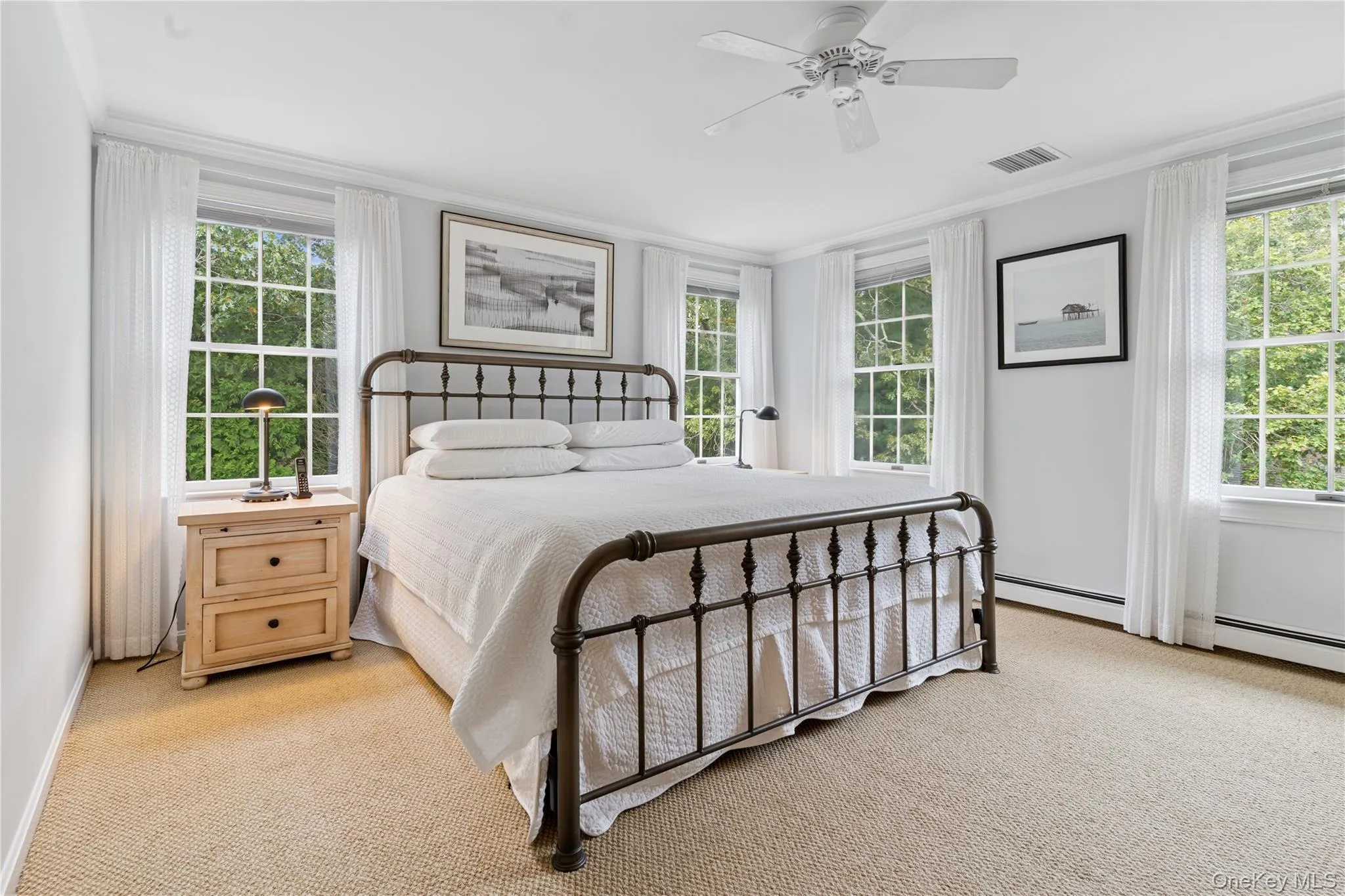 51 Davis Drive, East Hampton, NY, 4 Bedrooms Bedrooms, 9 Rooms Rooms,3 BathroomsBathrooms,Residential Sale,For Rent,Davis,0,970896 51 Davis Drive, East Hampton, NY, 4 Bedrooms Bedrooms, 9 Rooms Rooms,3 BathroomsBathrooms,Residential Sale,For Rent,Davis,0,970896