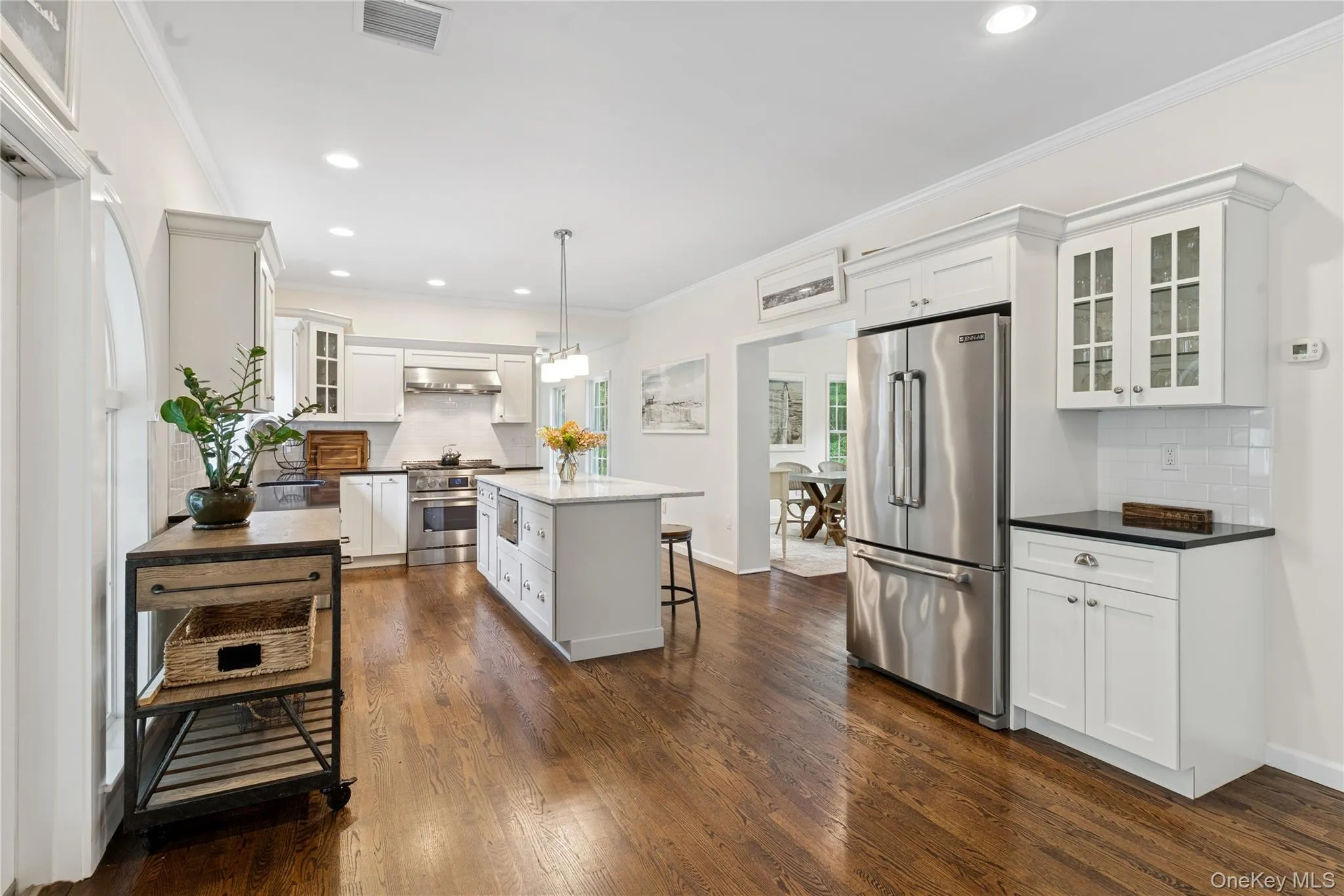 51 Davis Drive, East Hampton, NY, 4 Bedrooms Bedrooms, 9 Rooms Rooms,3 BathroomsBathrooms,Residential Sale,For Rent,Davis,0,970896 51 Davis Drive, East Hampton, NY, 4 Bedrooms Bedrooms, 9 Rooms Rooms,3 BathroomsBathrooms,Residential Sale,For Rent,Davis,0,970896