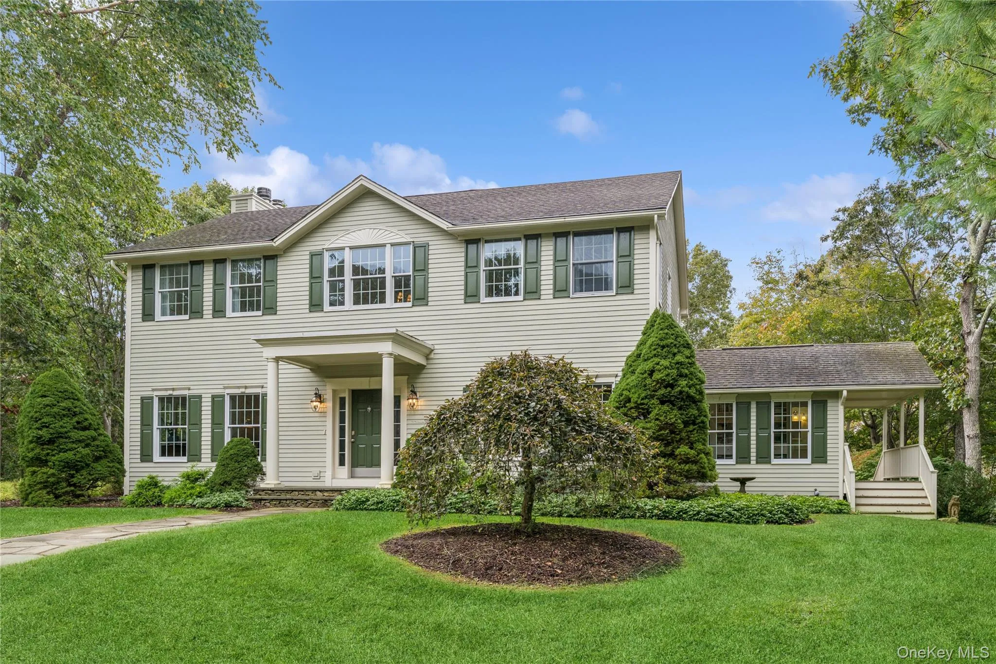 51 Davis Drive, East Hampton, NY, 4 Bedrooms Bedrooms, 9 Rooms Rooms,3 BathroomsBathrooms,Residential Sale,For Rent,Davis,0,970896 51 Davis Drive, East Hampton, NY, 4 Bedrooms Bedrooms, 9 Rooms Rooms,3 BathroomsBathrooms,Residential Sale,For Rent,Davis,0,970896