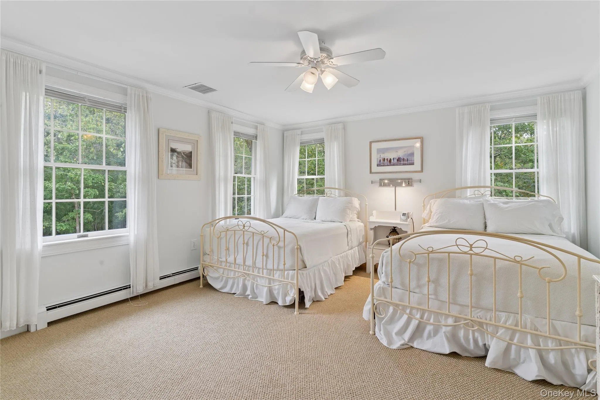 51 Davis Drive, East Hampton, NY, 4 Bedrooms Bedrooms, 9 Rooms Rooms,3 BathroomsBathrooms,Residential Sale,For Rent,Davis,0,970896 51 Davis Drive, East Hampton, NY, 4 Bedrooms Bedrooms, 9 Rooms Rooms,3 BathroomsBathrooms,Residential Sale,For Rent,Davis,0,970896