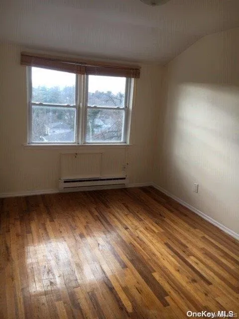 41-60 Little Neck Parkway, New York, NY, 2 Bedrooms Bedrooms, 5 Rooms Rooms,2 BathroomsBathrooms,Residential Lease,For Rent,Little Neck,0,970909 41-60 Little Neck Parkway, New York, NY, 2 Bedrooms Bedrooms, 5 Rooms Rooms,2 BathroomsBathrooms,Residential Lease,For Rent,Little Neck,0,970909