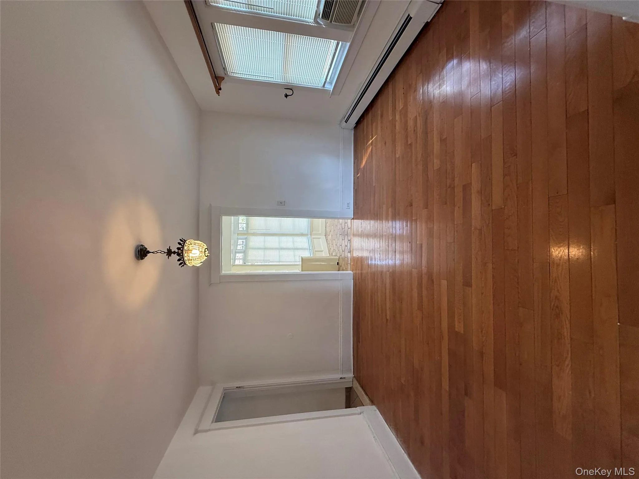 15 Maple Grove Street, North Hempstead, NY, 4 Bedrooms Bedrooms, 8 Rooms Rooms,2 BathroomsBathrooms,Residential Lease,For Rent,Maple Grove,0,970913 15 Maple Grove Street, North Hempstead, NY, 4 Bedrooms Bedrooms, 8 Rooms Rooms,2 BathroomsBathrooms,Residential Lease,For Rent,Maple Grove,0,970913