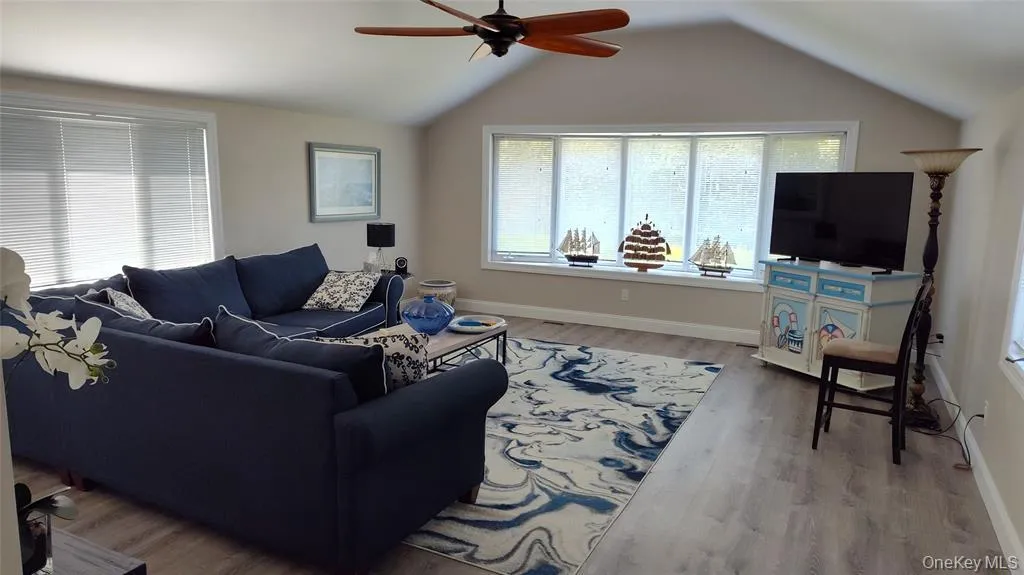 1 Washington Avenue, Southampton, NY, 1 Bedroom Bedrooms, 4 Rooms Rooms,1 BathroomBathrooms,Residential Lease,For Rent,Washington,0,970933 1 Washington Avenue, Southampton, NY, 1 Bedroom Bedrooms, 4 Rooms Rooms,1 BathroomBathrooms,Residential Lease,For Rent,Washington,0,970933