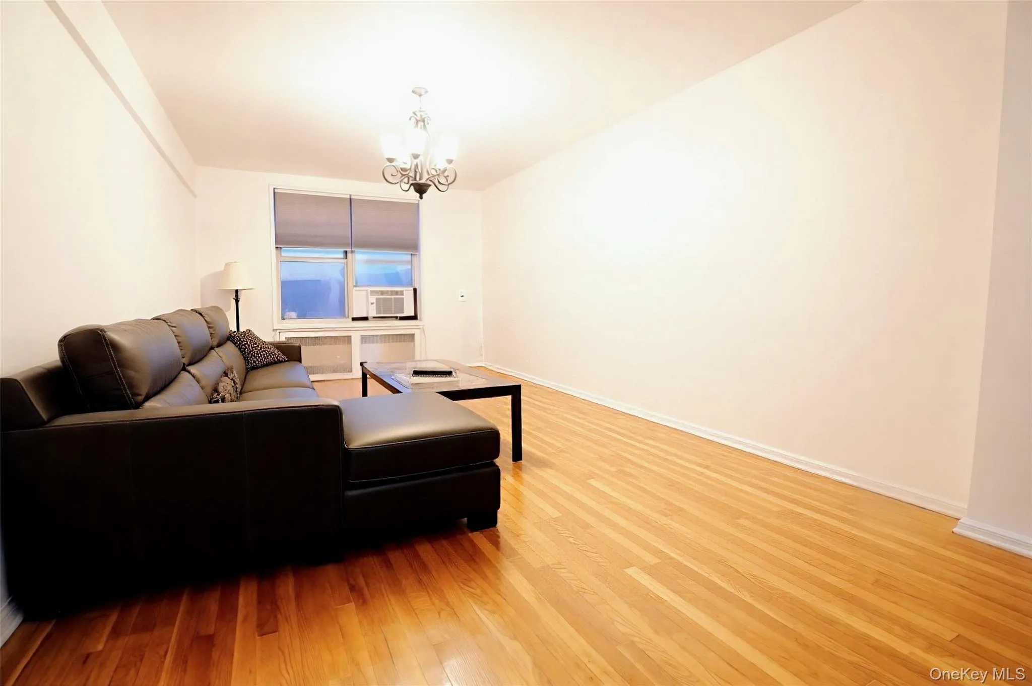 65-10 108 Street, New York, NY, 1 Bedroom Bedrooms, 3 Rooms Rooms,1 BathroomBathrooms,Residential Sale,For Rent,108,0,970938 65-10 108 Street, New York, NY, 1 Bedroom Bedrooms, 3 Rooms Rooms,1 BathroomBathrooms,Residential Sale,For Rent,108,0,970938