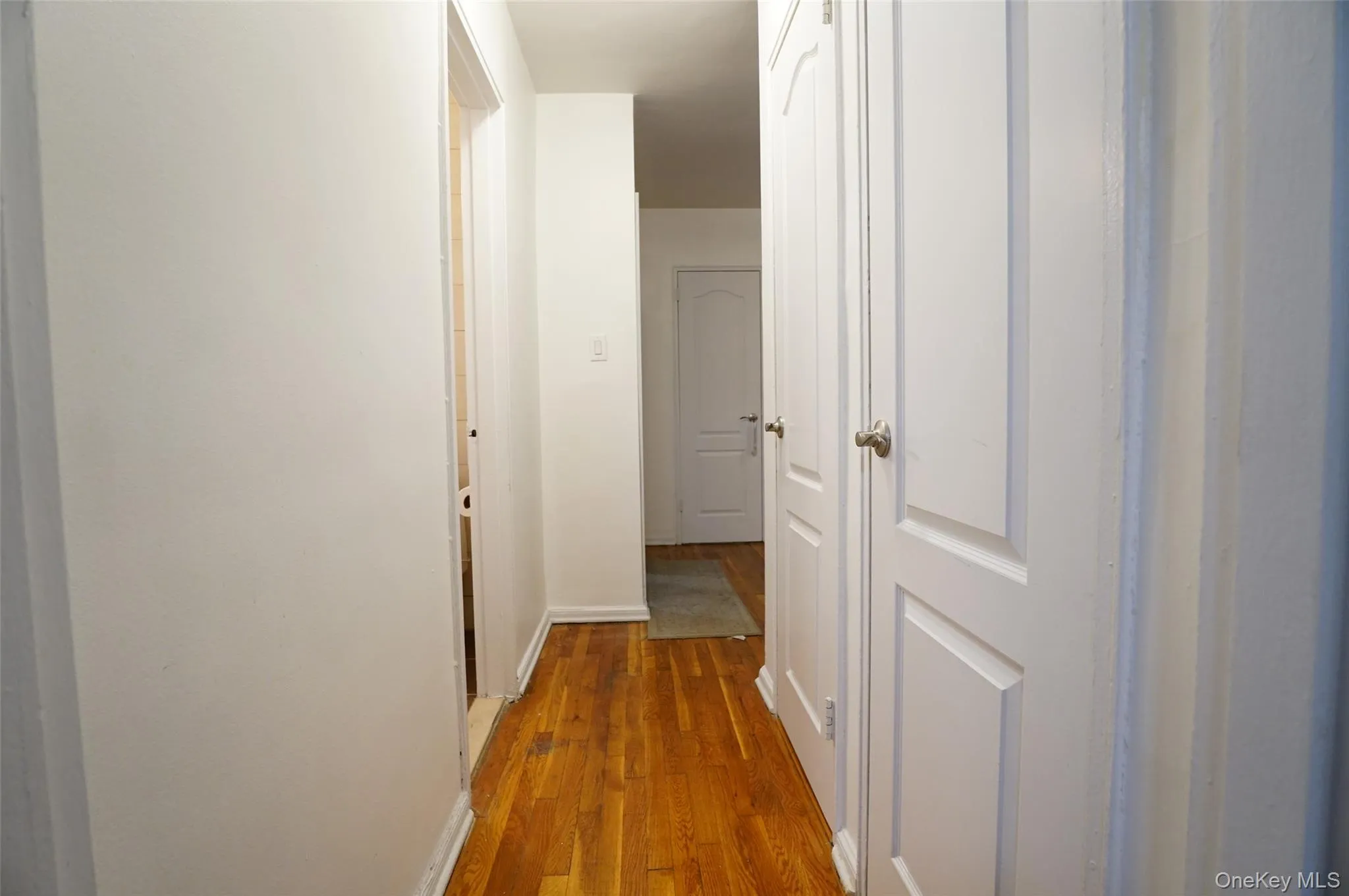 65-10 108 Street, New York, NY, 1 Bedroom Bedrooms, 3 Rooms Rooms,1 BathroomBathrooms,Residential Sale,For Rent,108,0,970938 65-10 108 Street, New York, NY, 1 Bedroom Bedrooms, 3 Rooms Rooms,1 BathroomBathrooms,Residential Sale,For Rent,108,0,970938
