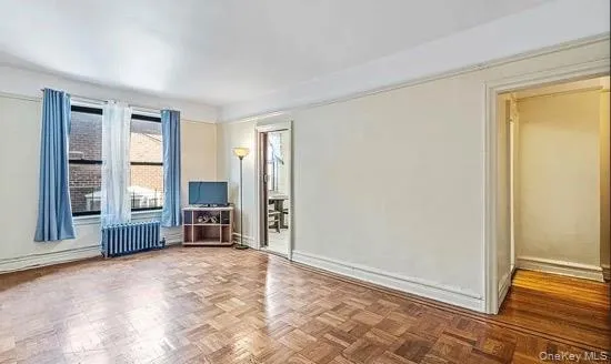 15517 Sanford Avenue, New York, NY, 1 Bedroom Bedrooms, 3 Rooms Rooms,1 BathroomBathrooms,Residential Sale,For Rent,Sanford,0,970951 15517 Sanford Avenue, New York, NY, 1 Bedroom Bedrooms, 3 Rooms Rooms,1 BathroomBathrooms,Residential Sale,For Rent,Sanford,0,970951