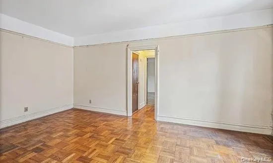 15517 Sanford Avenue, New York, NY, 1 Bedroom Bedrooms, 3 Rooms Rooms,1 BathroomBathrooms,Residential Sale,For Rent,Sanford,0,970951 15517 Sanford Avenue, New York, NY, 1 Bedroom Bedrooms, 3 Rooms Rooms,1 BathroomBathrooms,Residential Sale,For Rent,Sanford,0,970951