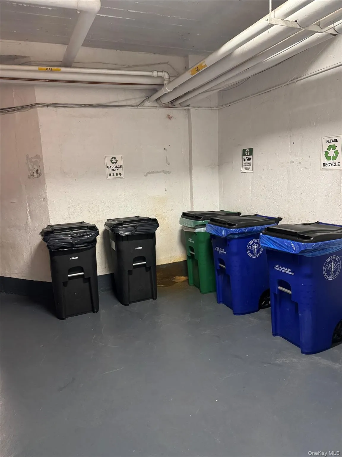745 231st Street, New York, NY, 2 Bedrooms Bedrooms, 4 Rooms Rooms,1 BathroomBathrooms,Residential,For Rent,231st,0,970953 745 231st Street, New York, NY, 2 Bedrooms Bedrooms, 4 Rooms Rooms,1 BathroomBathrooms,Residential,For Rent,231st,0,970953