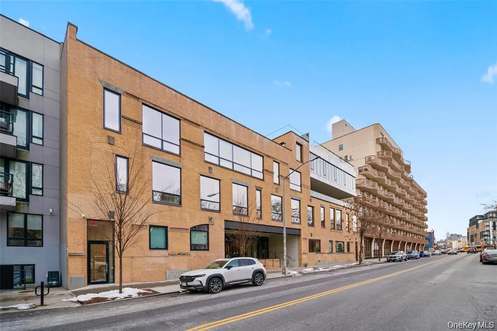 850 Metropolitan Avenue, New York, NY, 1 Bedroom Bedrooms, 3 Rooms Rooms,1 BathroomBathrooms,Residential,For Rent,Metropolitan,0,970959 850 Metropolitan Avenue, New York, NY, 1 Bedroom Bedrooms, 3 Rooms Rooms,1 BathroomBathrooms,Residential,For Rent,Metropolitan,0,970959