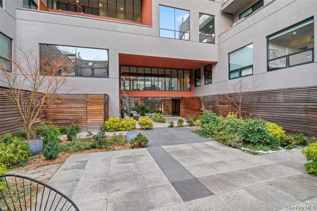 850 Metropolitan Avenue, New York, NY, 1 Bedroom Bedrooms, 3 Rooms Rooms,1 BathroomBathrooms,Residential,For Rent,Metropolitan,0,970959 850 Metropolitan Avenue, New York, NY, 1 Bedroom Bedrooms, 3 Rooms Rooms,1 BathroomBathrooms,Residential,For Rent,Metropolitan,0,970959