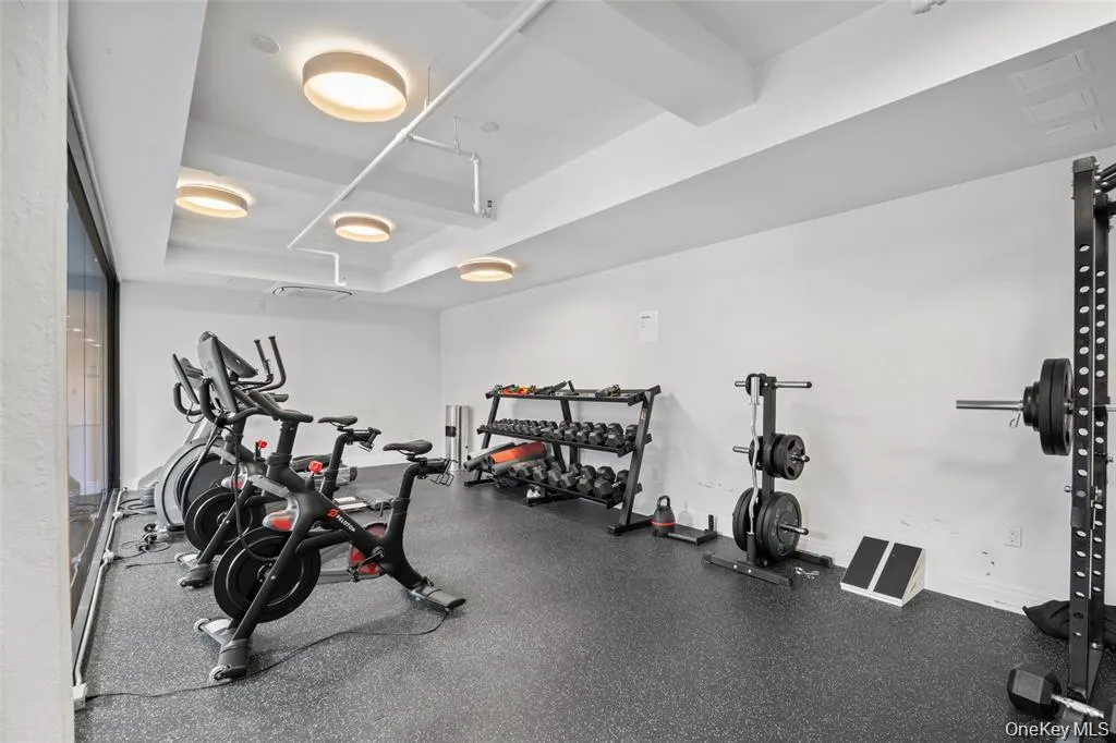 850 Metropolitan Avenue, New York, NY, 1 Bedroom Bedrooms, 3 Rooms Rooms,1 BathroomBathrooms,Residential,For Rent,Metropolitan,0,970959 850 Metropolitan Avenue, New York, NY, 1 Bedroom Bedrooms, 3 Rooms Rooms,1 BathroomBathrooms,Residential,For Rent,Metropolitan,0,970959