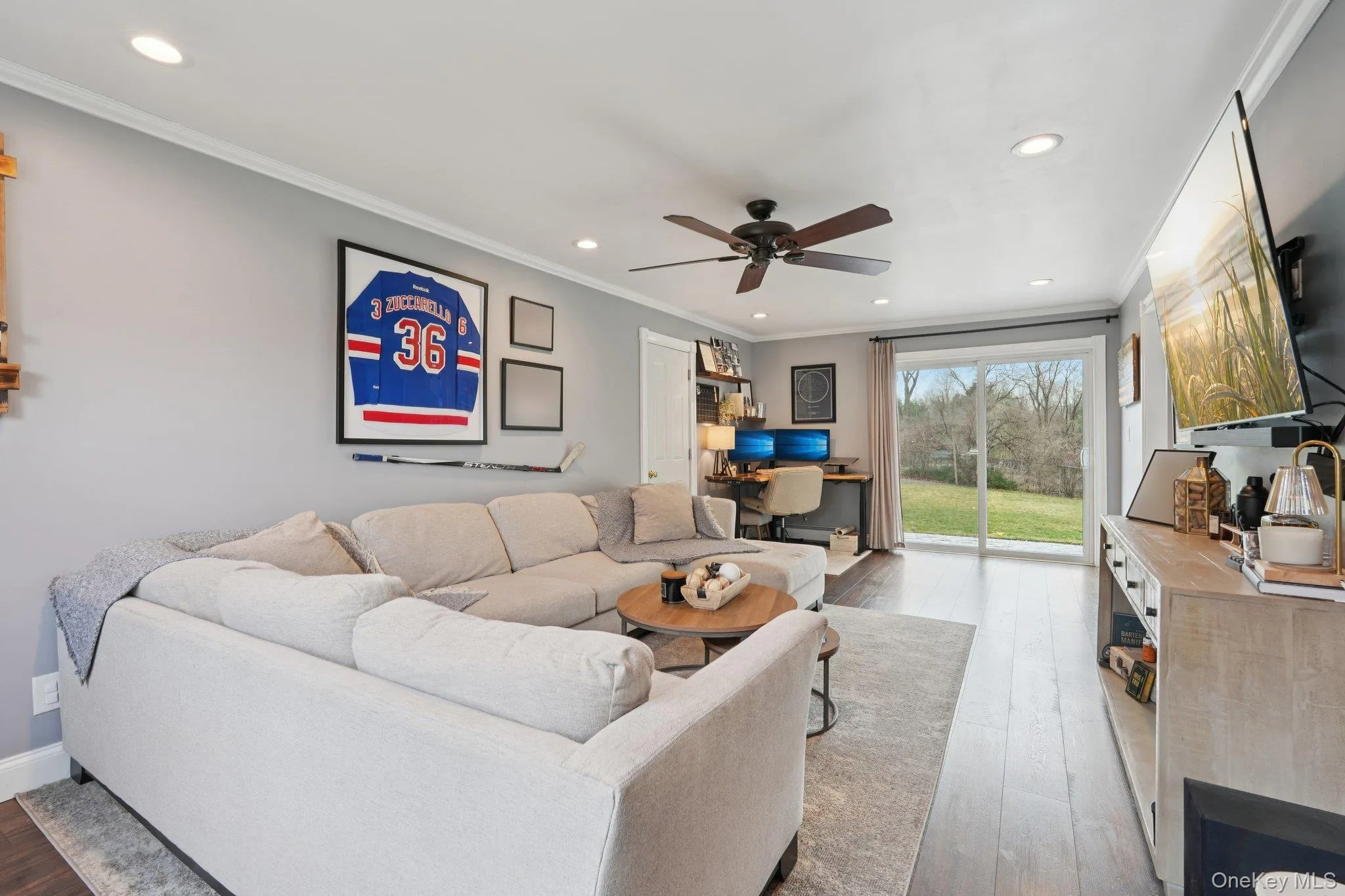 29 Lexington Avenue, Woodbury, NY, 3 Bedrooms Bedrooms, 7 Rooms Rooms,1 BathroomBathrooms,Residential Sale,For Rent,Lexington,0,970964 29 Lexington Avenue, Woodbury, NY, 3 Bedrooms Bedrooms, 7 Rooms Rooms,1 BathroomBathrooms,Residential Sale,For Rent,Lexington,0,970964
