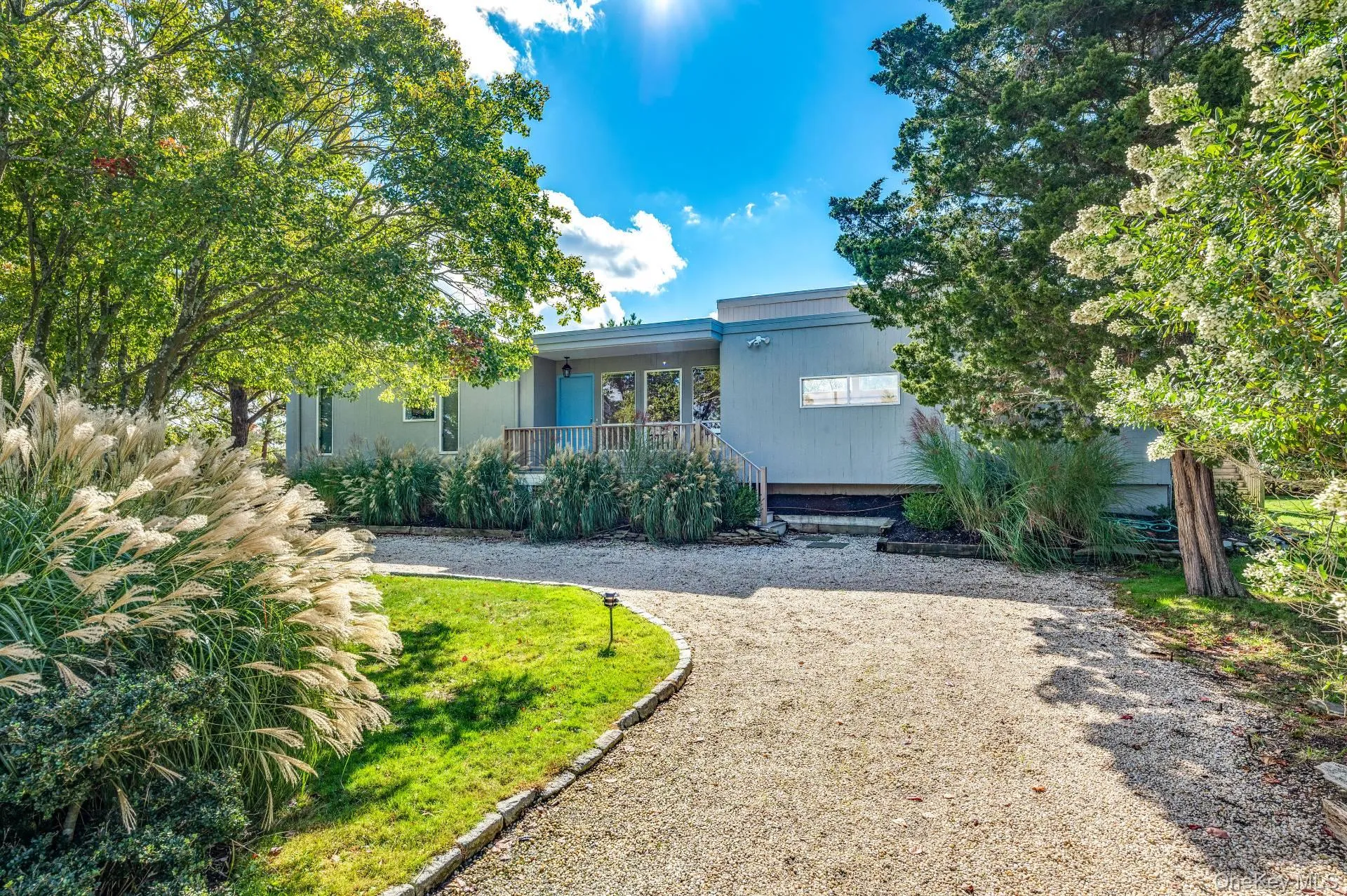 3 Meadow Way, Southampton, NY, 4 Bedrooms Bedrooms, 5 Rooms Rooms,2 BathroomsBathrooms,Residential Lease,For Rent,Meadow,0,970969 3 Meadow Way, Southampton, NY, 4 Bedrooms Bedrooms, 5 Rooms Rooms,2 BathroomsBathrooms,Residential Lease,For Rent,Meadow,0,970969