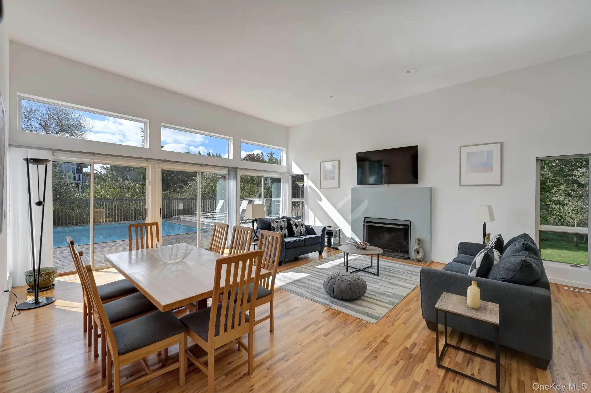 3 Meadow Way, Southampton, NY, 4 Bedrooms Bedrooms, 5 Rooms Rooms,2 BathroomsBathrooms,Residential Lease,For Rent,Meadow,0,970969 3 Meadow Way, Southampton, NY, 4 Bedrooms Bedrooms, 5 Rooms Rooms,2 BathroomsBathrooms,Residential Lease,For Rent,Meadow,0,970969