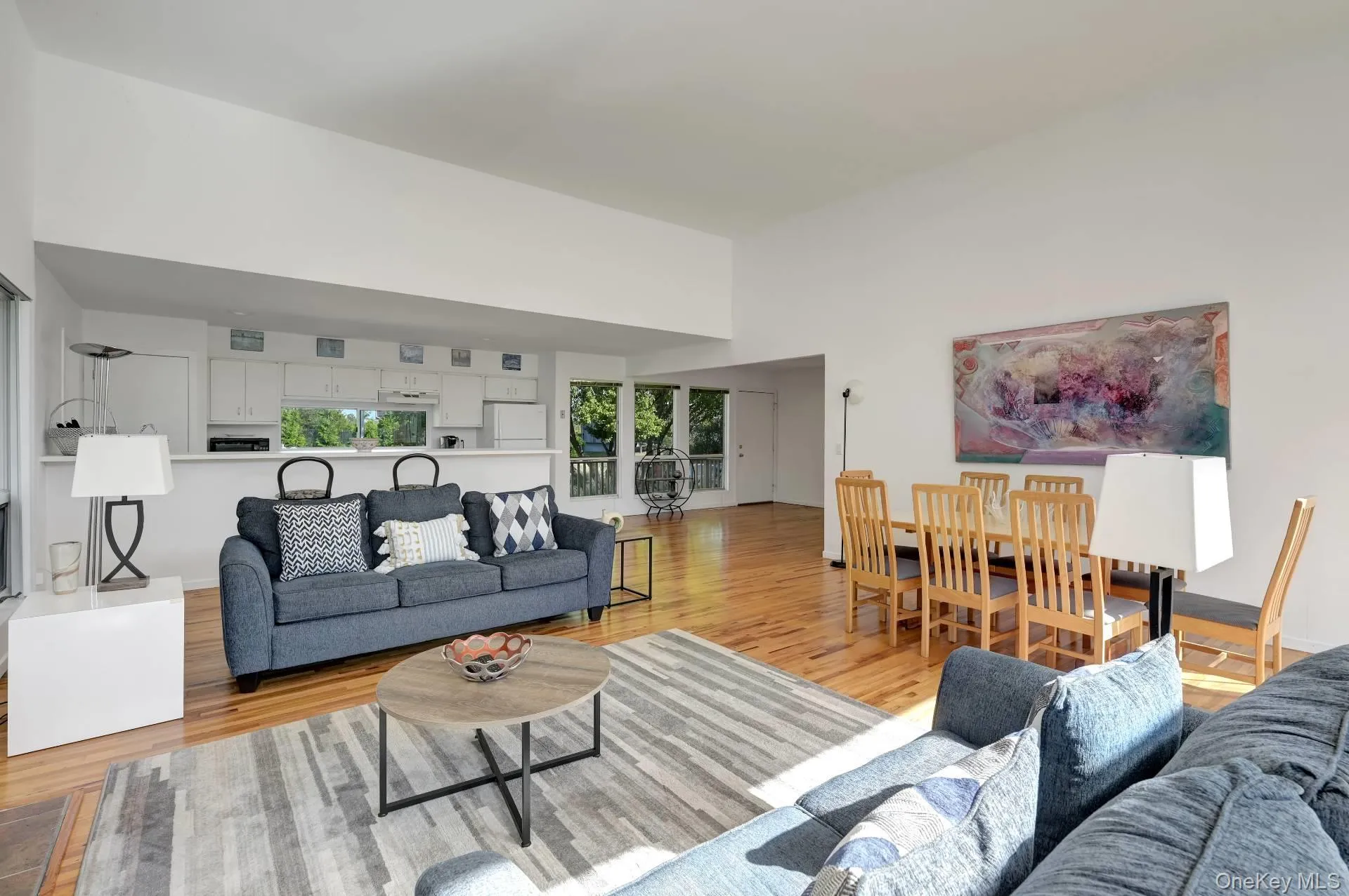 3 Meadow Way, Southampton, NY, 4 Bedrooms Bedrooms, 5 Rooms Rooms,2 BathroomsBathrooms,Residential Lease,For Rent,Meadow,0,970969 3 Meadow Way, Southampton, NY, 4 Bedrooms Bedrooms, 5 Rooms Rooms,2 BathroomsBathrooms,Residential Lease,For Rent,Meadow,0,970969