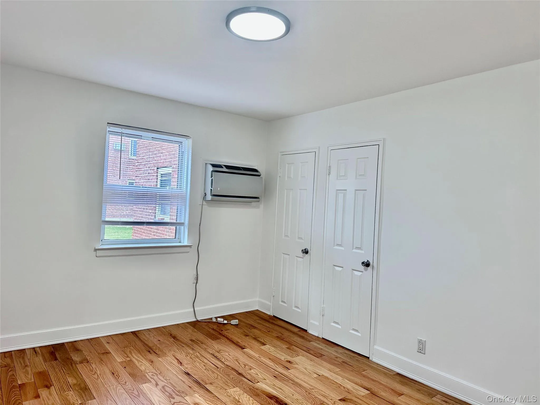 25555 75th Avenue, New York, NY, 2 Bedrooms Bedrooms, 5 Rooms Rooms,1 BathroomBathrooms,Residential Lease,For Rent,75th,0,970980 25555 75th Avenue, New York, NY, 2 Bedrooms Bedrooms, 5 Rooms Rooms,1 BathroomBathrooms,Residential Lease,For Rent,75th,0,970980