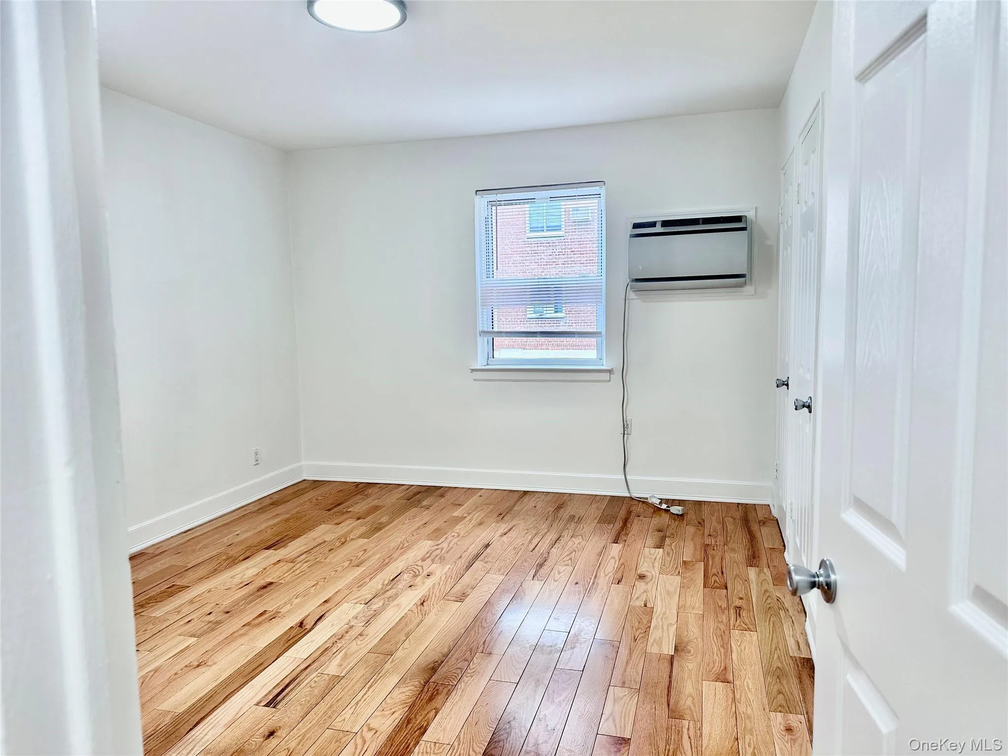 25555 75th Avenue, New York, NY, 2 Bedrooms Bedrooms, 5 Rooms Rooms,1 BathroomBathrooms,Residential Lease,For Rent,75th,0,970980 25555 75th Avenue, New York, NY, 2 Bedrooms Bedrooms, 5 Rooms Rooms,1 BathroomBathrooms,Residential Lease,For Rent,75th,0,970980
