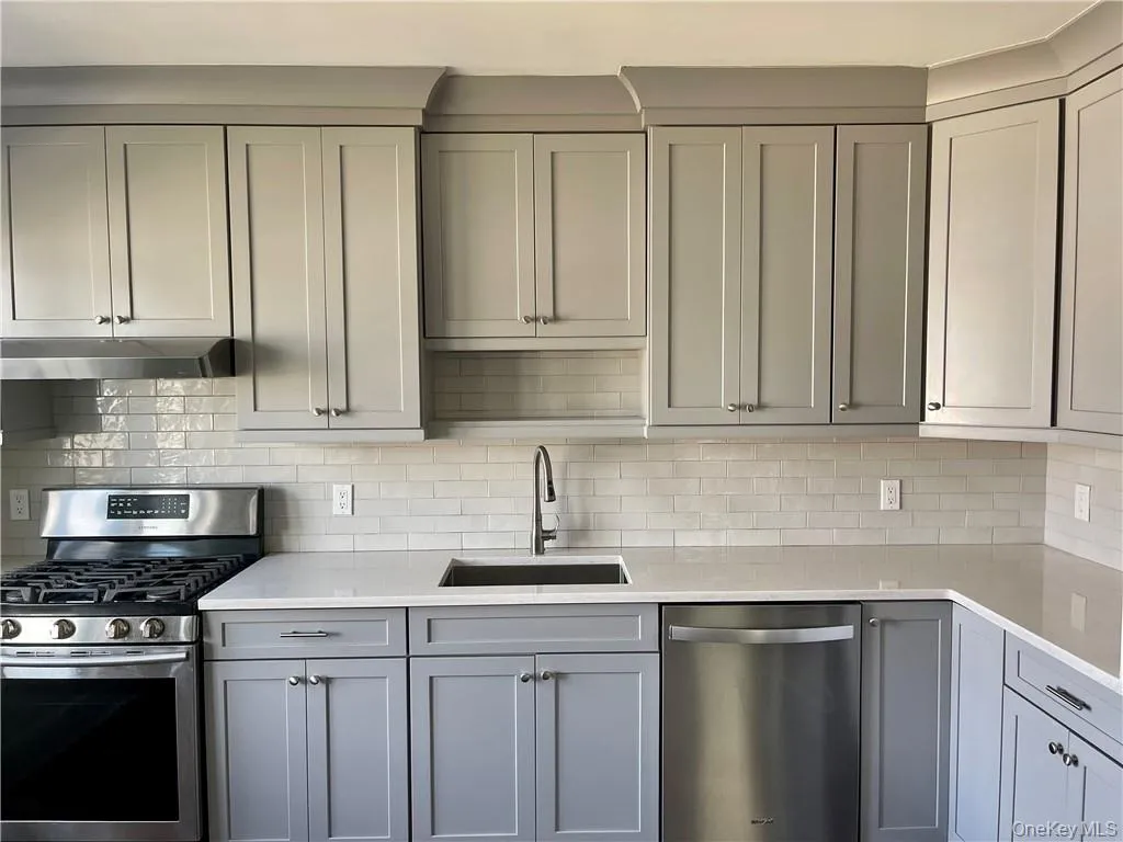 227-229 S Ridge Street, Rye Town, NY, 3 Bedrooms Bedrooms, 8 Rooms Rooms,2 BathroomsBathrooms,Residential Lease,For Rent,S Ridge Street,0,970984 227-229 S Ridge Street, Rye Town, NY, 3 Bedrooms Bedrooms, 8 Rooms Rooms,2 BathroomsBathrooms,Residential Lease,For Rent,S Ridge Street,0,970984