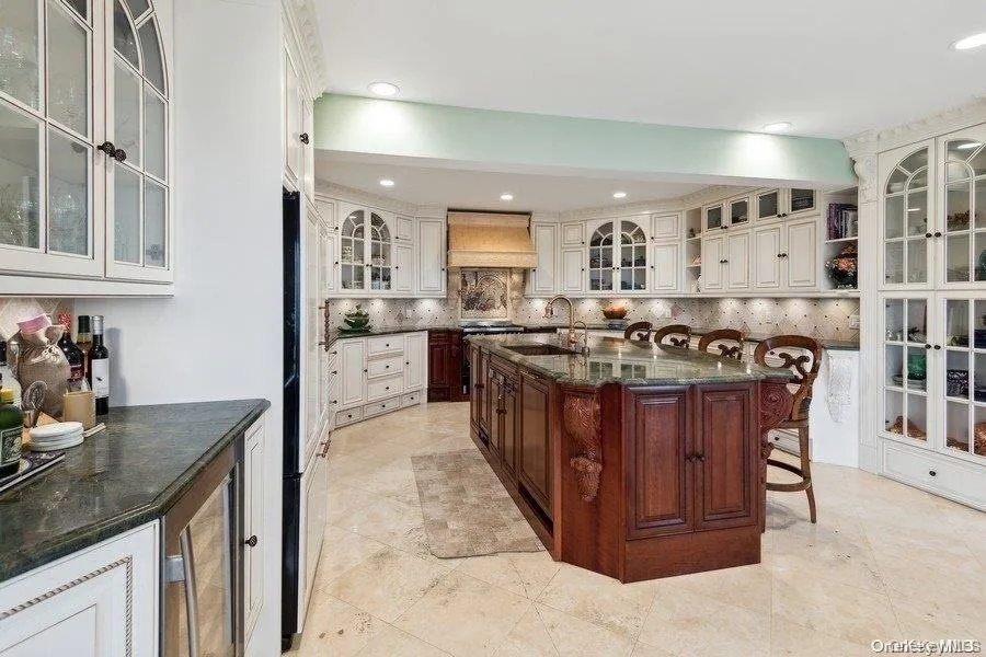 13 Seatuck Lane, Southampton, NY, 3 Bedrooms Bedrooms, 9 Rooms Rooms,4 BathroomsBathrooms,Residential Lease,For Rent,Seatuck,0,971007 13 Seatuck Lane, Southampton, NY, 3 Bedrooms Bedrooms, 9 Rooms Rooms,4 BathroomsBathrooms,Residential Lease,For Rent,Seatuck,0,971007