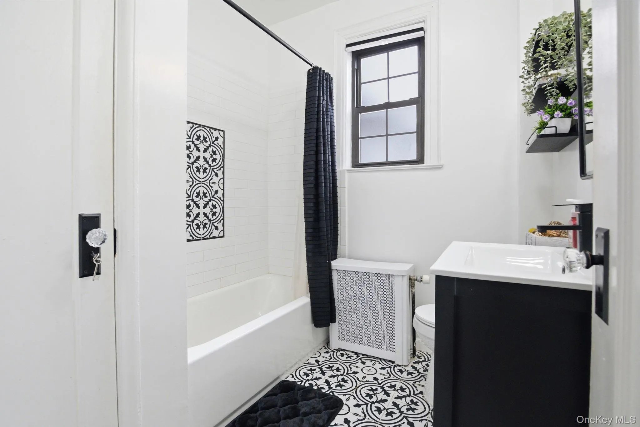 26 Pondfield Road, Yonkers, NY, 2 Bedrooms Bedrooms, 6 Rooms Rooms,1 BathroomBathrooms,Residential Lease,For Rent,Pondfield,0,971041 26 Pondfield Road, Yonkers, NY, 2 Bedrooms Bedrooms, 6 Rooms Rooms,1 BathroomBathrooms,Residential Lease,For Rent,Pondfield,0,971041