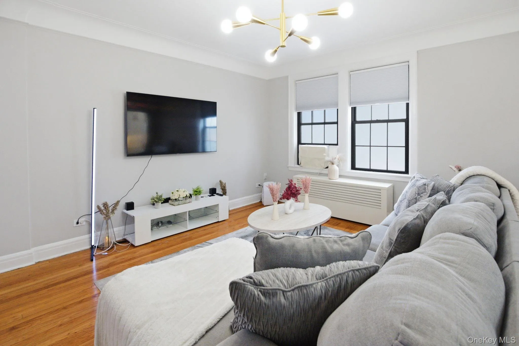 26 Pondfield Road, Yonkers, NY, 2 Bedrooms Bedrooms, 6 Rooms Rooms,1 BathroomBathrooms,Residential Lease,For Rent,Pondfield,0,971041 26 Pondfield Road, Yonkers, NY, 2 Bedrooms Bedrooms, 6 Rooms Rooms,1 BathroomBathrooms,Residential Lease,For Rent,Pondfield,0,971041