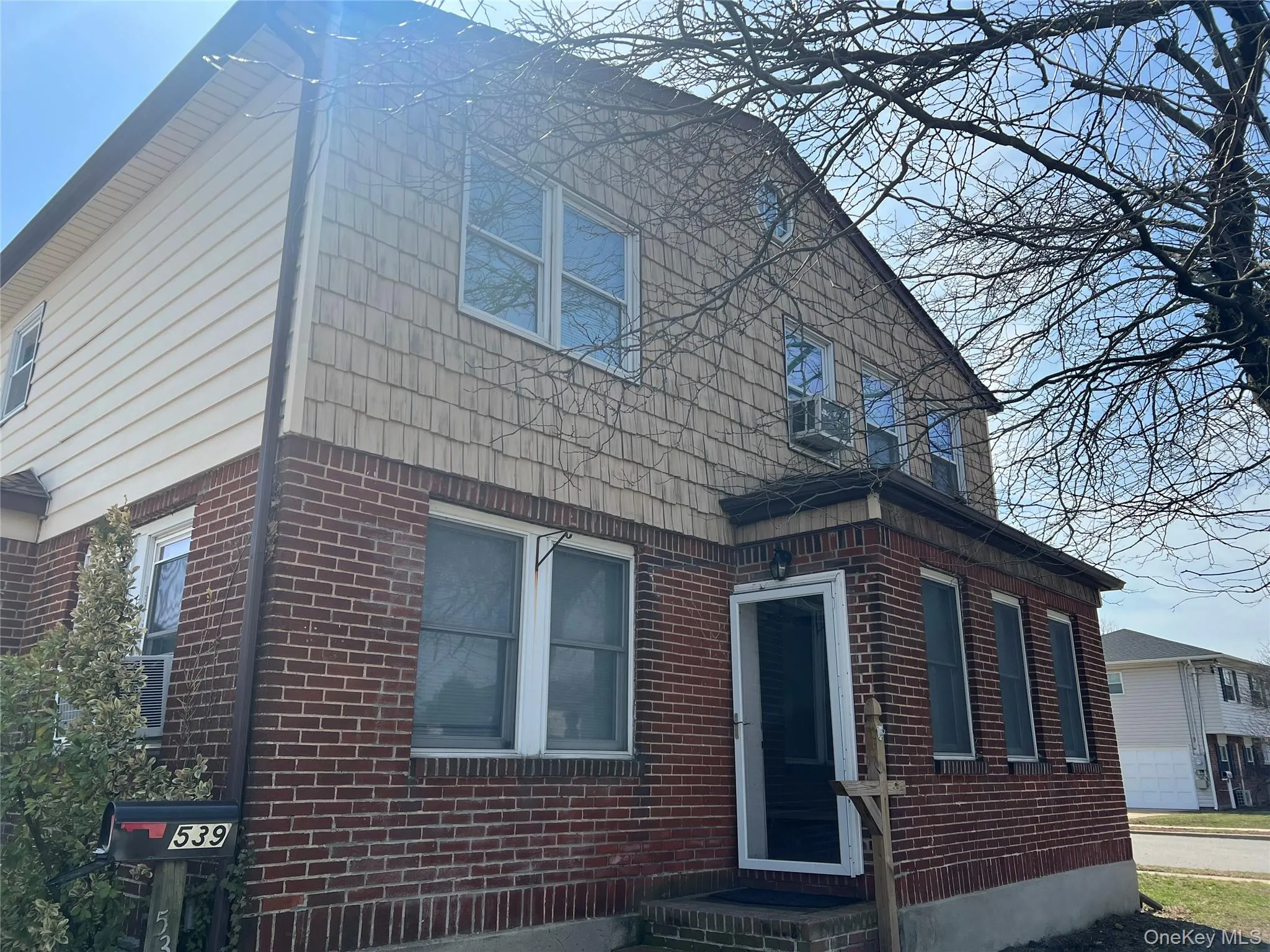 539 Central Avenue, Oyster Bay, NY, 3 Bedrooms Bedrooms, 6 Rooms Rooms,1 BathroomBathrooms,Residential Lease,For Rent,Central,0,971044 539 Central Avenue, Oyster Bay, NY, 3 Bedrooms Bedrooms, 6 Rooms Rooms,1 BathroomBathrooms,Residential Lease,For Rent,Central,0,971044