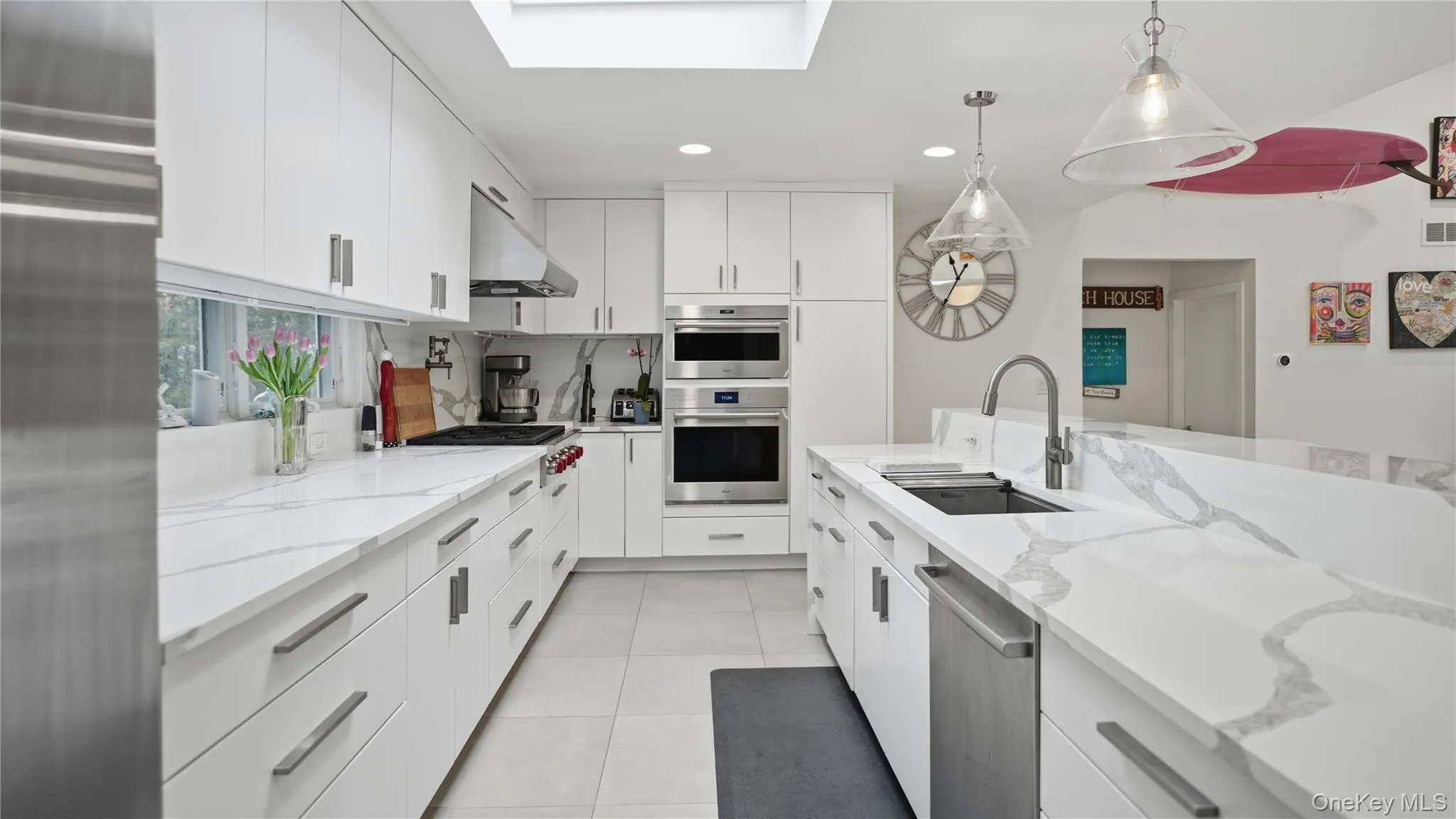 15 Blueberry Lane, Southampton, NY, 4 Bedrooms Bedrooms, 8 Rooms Rooms,3 BathroomsBathrooms,Residential Lease,For Rent,Blueberry,0,971046 15 Blueberry Lane, Southampton, NY, 4 Bedrooms Bedrooms, 8 Rooms Rooms,3 BathroomsBathrooms,Residential Lease,For Rent,Blueberry,0,971046