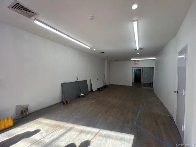 10529 Liberty Avenue, New York, NY, ,Commercial Lease,For Rent,Liberty,0,971057 10529 Liberty Avenue, New York, NY, ,Commercial Lease,For Rent,Liberty,0,971057