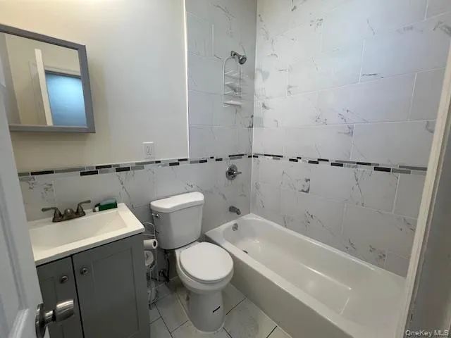 10529 Liberty Avenue, New York, NY, ,Commercial Lease,For Rent,Liberty,0,971057 10529 Liberty Avenue, New York, NY, ,Commercial Lease,For Rent,Liberty,0,971057