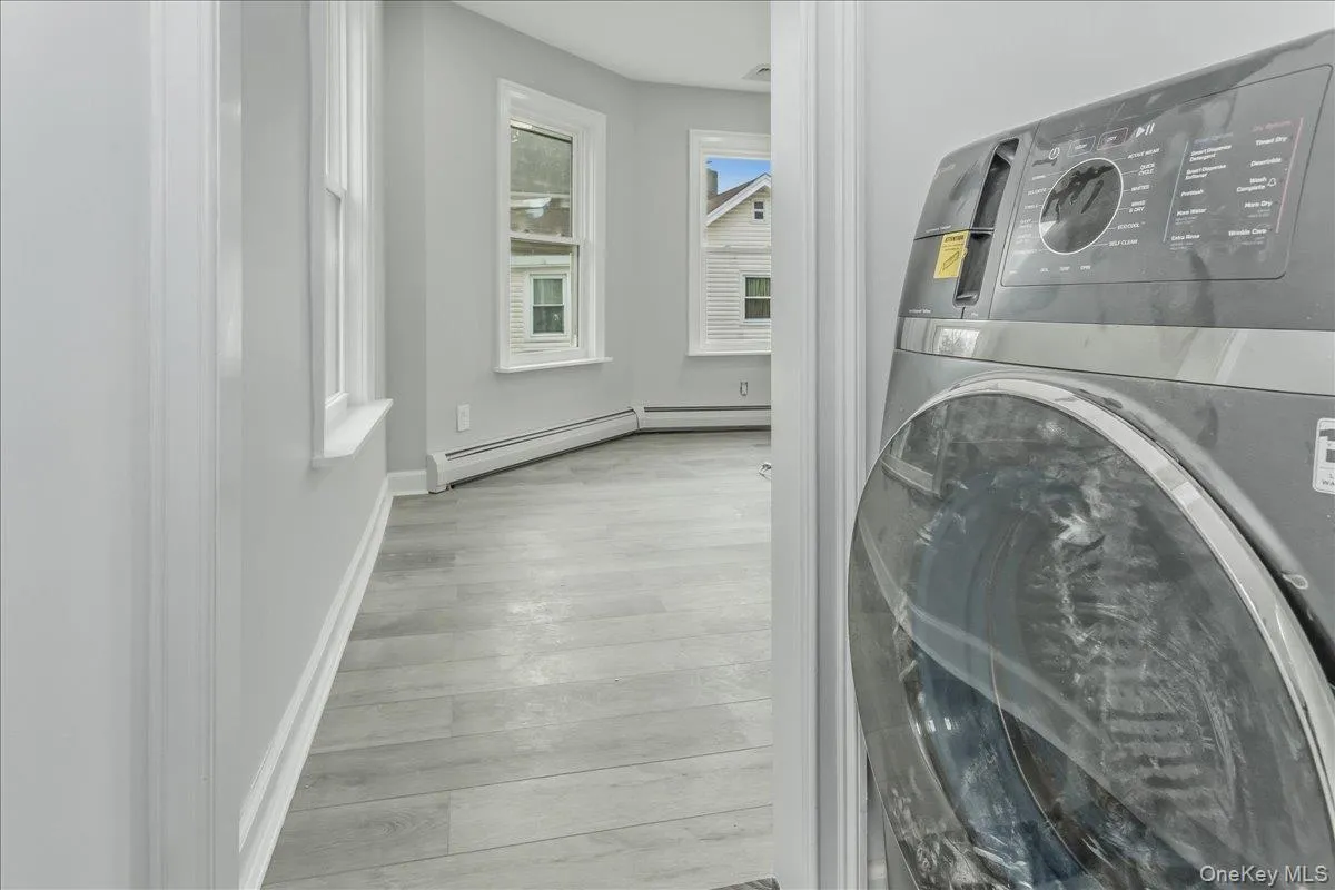 75 Anstice Street, Oyster Bay, NY, 2 Bedrooms Bedrooms, 4 Rooms Rooms,1 BathroomBathrooms,Residential Lease,For Rent,Anstice,0,971064 75 Anstice Street, Oyster Bay, NY, 2 Bedrooms Bedrooms, 4 Rooms Rooms,1 BathroomBathrooms,Residential Lease,For Rent,Anstice,0,971064
