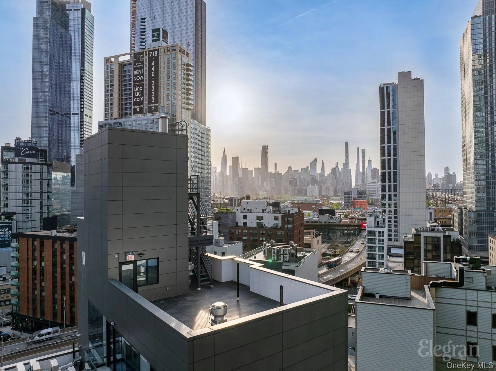 4262 Hunter Street, New York, NY, 2 Bedrooms Bedrooms, 4 Rooms Rooms,2 BathroomsBathrooms,Residential Sale,For Rent,Hunter,0,971100 4262 Hunter Street, New York, NY, 2 Bedrooms Bedrooms, 4 Rooms Rooms,2 BathroomsBathrooms,Residential Sale,For Rent,Hunter,0,971100