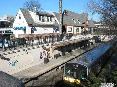 7 Bond Street, North Hempstead, NY, ,Commercial Lease,For Rent,Bond,0,971111 7 Bond Street, North Hempstead, NY, ,Commercial Lease,For Rent,Bond,0,971111