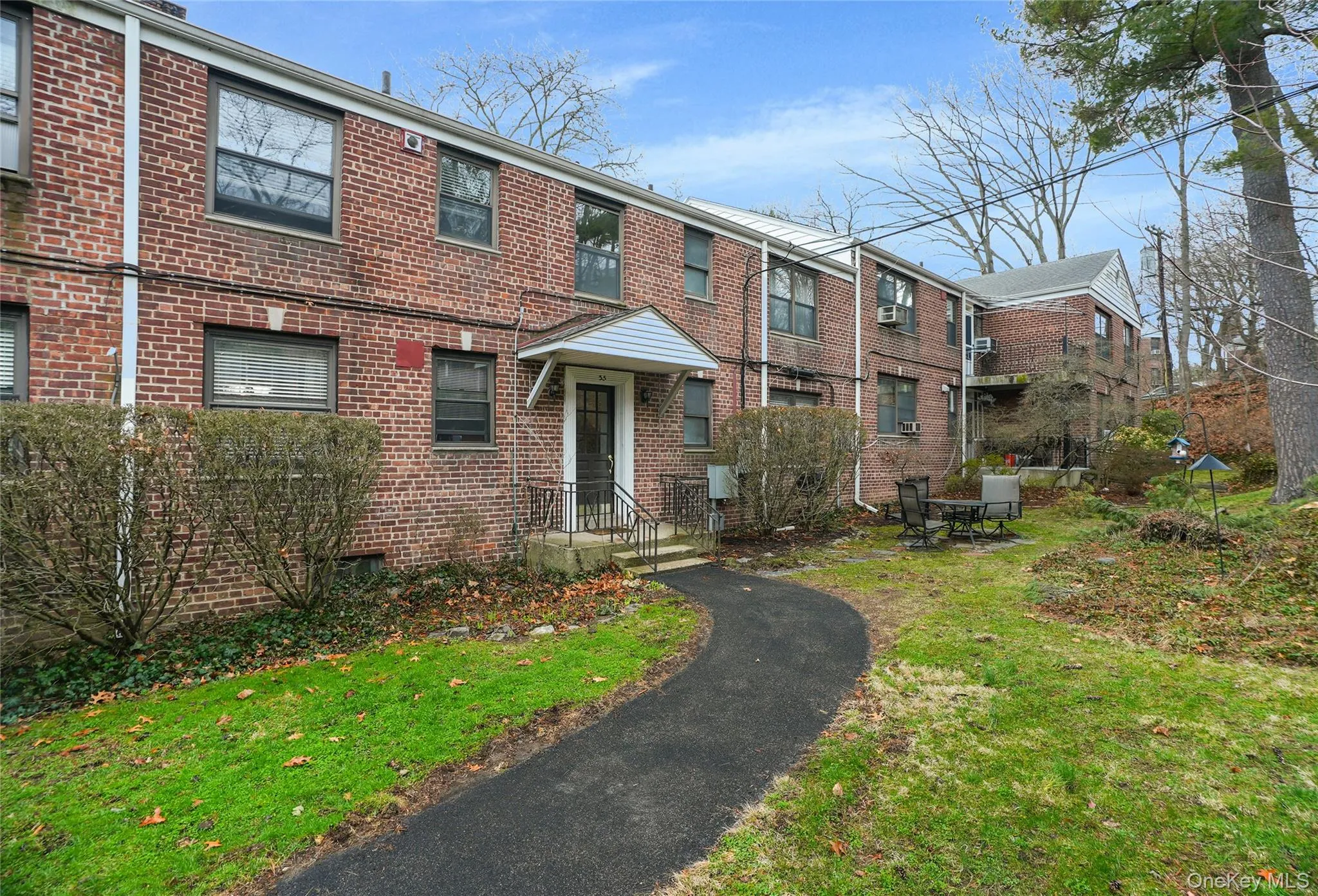 35 Rockledge Road, Greenburgh, NY, 2 Bedrooms Bedrooms, 6 Rooms Rooms,2 BathroomsBathrooms,Residential,For Rent,Rockledge,0,971119 35 Rockledge Road, Greenburgh, NY, 2 Bedrooms Bedrooms, 6 Rooms Rooms,2 BathroomsBathrooms,Residential,For Rent,Rockledge,0,971119