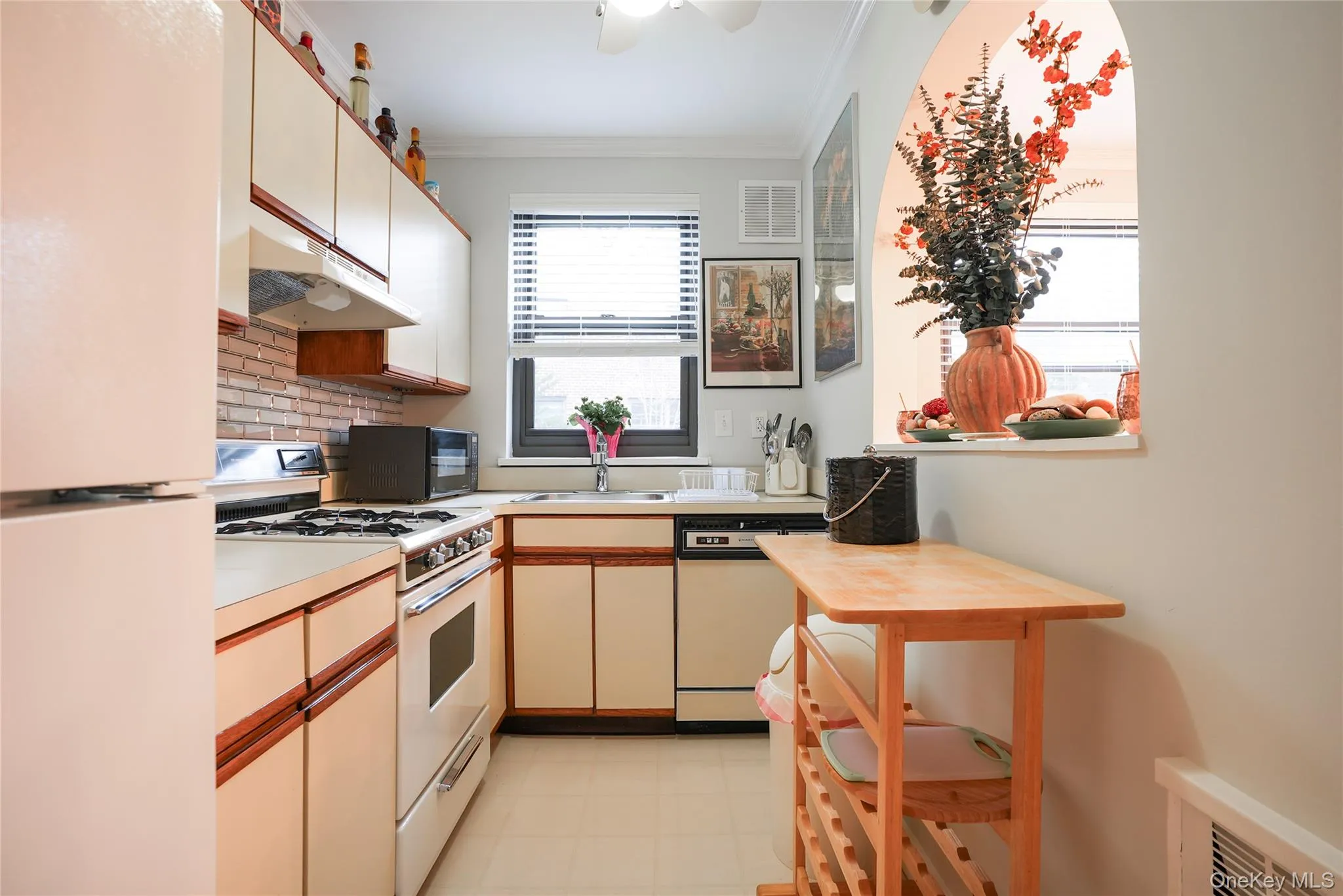 35 Rockledge Road, Greenburgh, NY, 2 Bedrooms Bedrooms, 6 Rooms Rooms,2 BathroomsBathrooms,Residential,For Rent,Rockledge,0,971119 35 Rockledge Road, Greenburgh, NY, 2 Bedrooms Bedrooms, 6 Rooms Rooms,2 BathroomsBathrooms,Residential,For Rent,Rockledge,0,971119