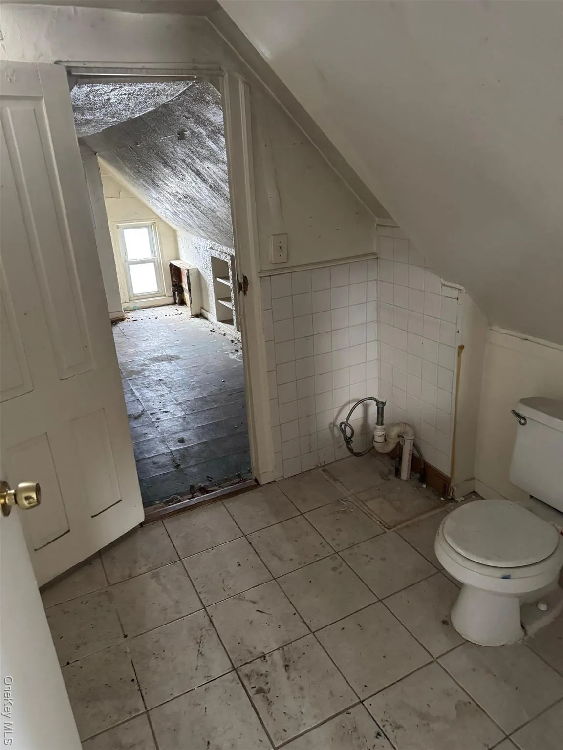 42 Union Avenue, Mount Vernon, NY, 3 Bedrooms Bedrooms, 6 Rooms Rooms,1 BathroomBathrooms,Residential Sale,For Rent,Union,0,971139 42 Union Avenue, Mount Vernon, NY, 3 Bedrooms Bedrooms, 6 Rooms Rooms,1 BathroomBathrooms,Residential Sale,For Rent,Union,0,971139