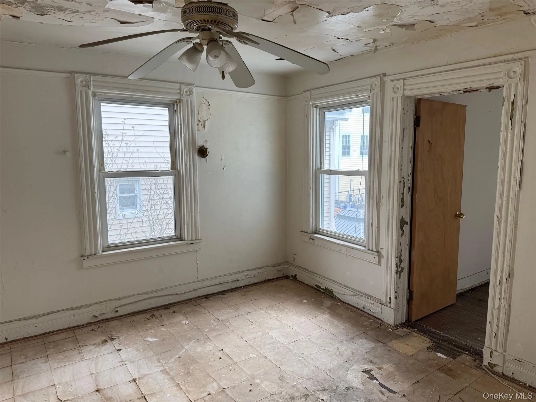 42 Union Avenue, Mount Vernon, NY, 3 Bedrooms Bedrooms, 6 Rooms Rooms,1 BathroomBathrooms,Residential Sale,For Rent,Union,0,971139 42 Union Avenue, Mount Vernon, NY, 3 Bedrooms Bedrooms, 6 Rooms Rooms,1 BathroomBathrooms,Residential Sale,For Rent,Union,0,971139