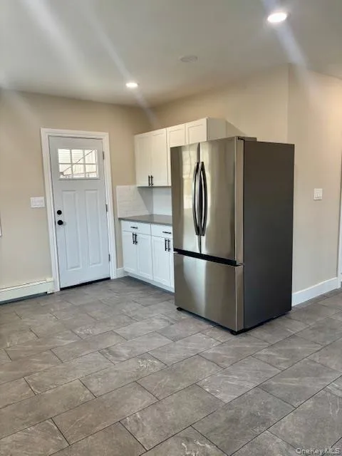 1026 Glen Cove Avenue, Oyster Bay, NY, 4 Bedrooms Bedrooms, 6 Rooms Rooms,1 BathroomBathrooms,Residential Lease,For Rent,Glen Cove,0,971164 1026 Glen Cove Avenue, Oyster Bay, NY, 4 Bedrooms Bedrooms, 6 Rooms Rooms,1 BathroomBathrooms,Residential Lease,For Rent,Glen Cove,0,971164