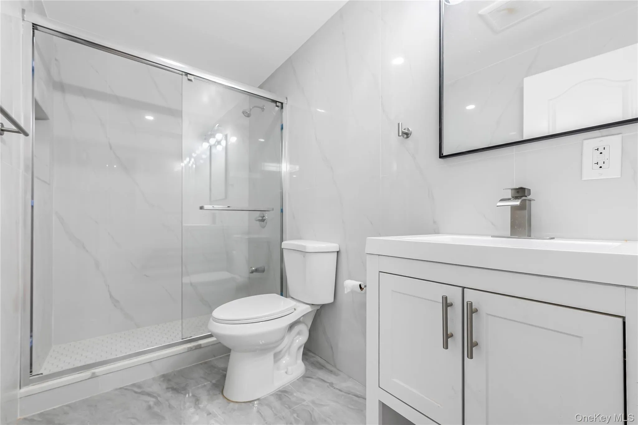 8459 Goldington Court, New York, NY, 4 Bedrooms Bedrooms, 7 Rooms Rooms,3 BathroomsBathrooms,Residential,For Rent,Goldington,0,971186 8459 Goldington Court, New York, NY, 4 Bedrooms Bedrooms, 7 Rooms Rooms,3 BathroomsBathrooms,Residential,For Rent,Goldington,0,971186