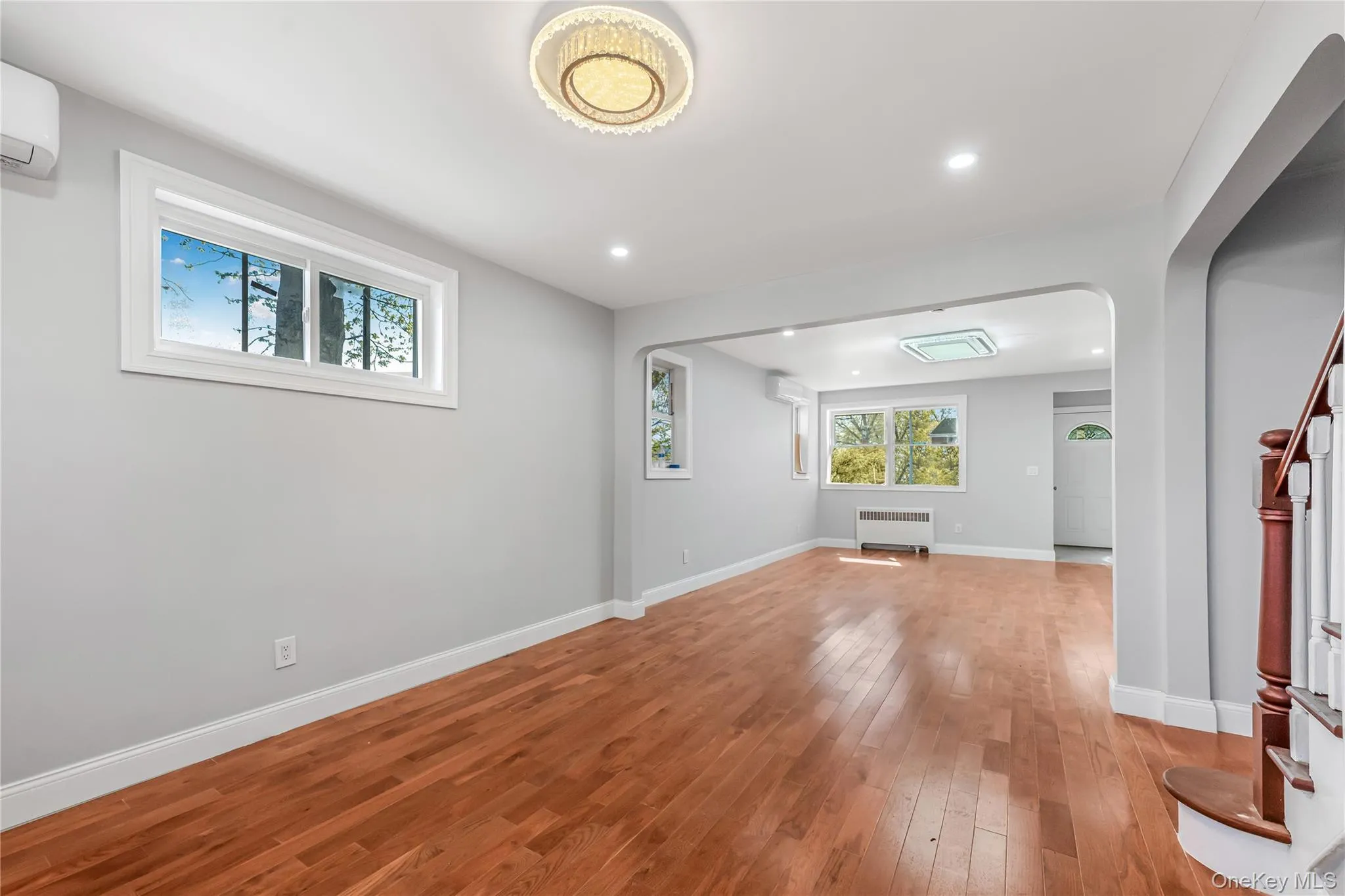 8459 Goldington Court, New York, NY, 4 Bedrooms Bedrooms, 7 Rooms Rooms,3 BathroomsBathrooms,Residential,For Rent,Goldington,0,971186 8459 Goldington Court, New York, NY, 4 Bedrooms Bedrooms, 7 Rooms Rooms,3 BathroomsBathrooms,Residential,For Rent,Goldington,0,971186