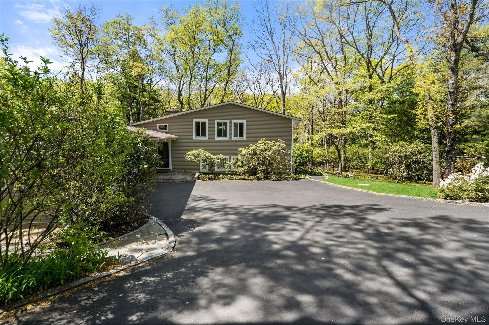 6 Split Oak Drive, Oyster Bay, NY, 4 Bedrooms Bedrooms, 11 Rooms Rooms,3 BathroomsBathrooms,Residential,For Rent,Split Oak,0,971199 6 Split Oak Drive, Oyster Bay, NY, 4 Bedrooms Bedrooms, 11 Rooms Rooms,3 BathroomsBathrooms,Residential,For Rent,Split Oak,0,971199