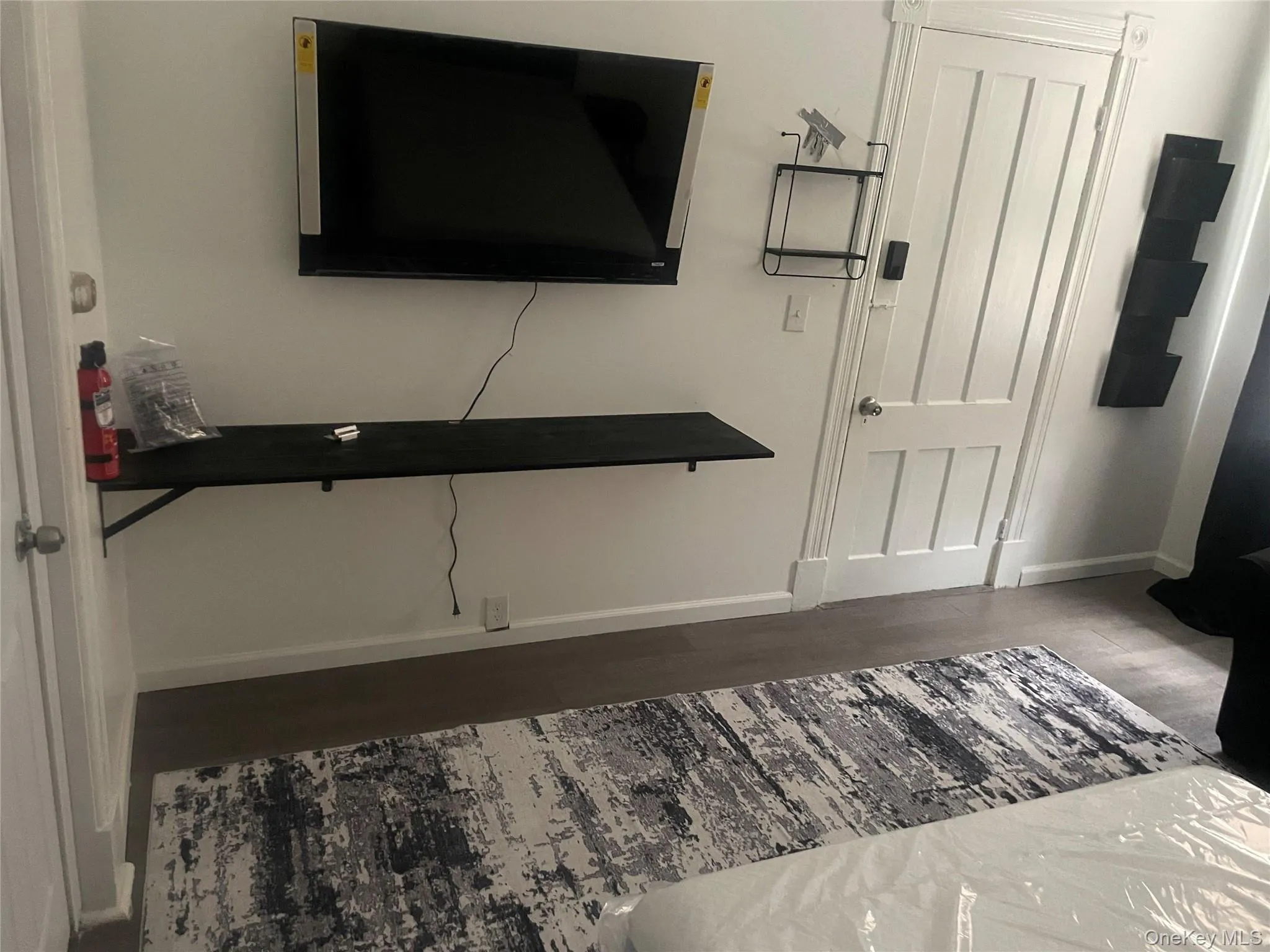 135 Fifth Avenue, Troy, NY, 1 Bedroom Bedrooms, 4 Rooms Rooms,1 BathroomBathrooms,Residential Lease,For Rent,Fifth,0,971241 135 Fifth Avenue, Troy, NY, 1 Bedroom Bedrooms, 4 Rooms Rooms,1 BathroomBathrooms,Residential Lease,For Rent,Fifth,0,971241