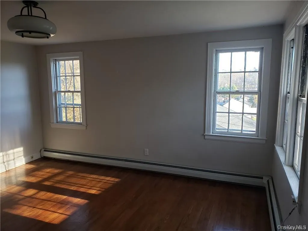18 Reservoir Road, Lloyd, NY, 1 Bedroom Bedrooms, 3 Rooms Rooms,1 BathroomBathrooms,Residential Lease,For Rent,Reservoir,0,971248 18 Reservoir Road, Lloyd, NY, 1 Bedroom Bedrooms, 3 Rooms Rooms,1 BathroomBathrooms,Residential Lease,For Rent,Reservoir,0,971248