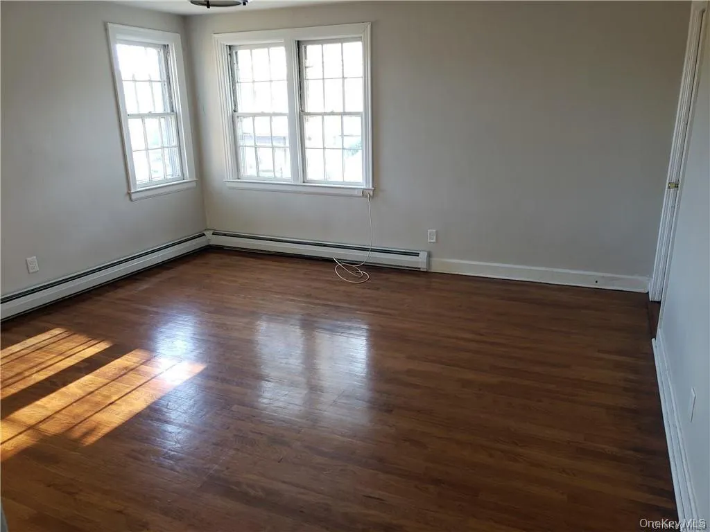 18 Reservoir Road, Lloyd, NY, 1 Bedroom Bedrooms, 3 Rooms Rooms,1 BathroomBathrooms,Residential Lease,For Rent,Reservoir,0,971248 18 Reservoir Road, Lloyd, NY, 1 Bedroom Bedrooms, 3 Rooms Rooms,1 BathroomBathrooms,Residential Lease,For Rent,Reservoir,0,971248