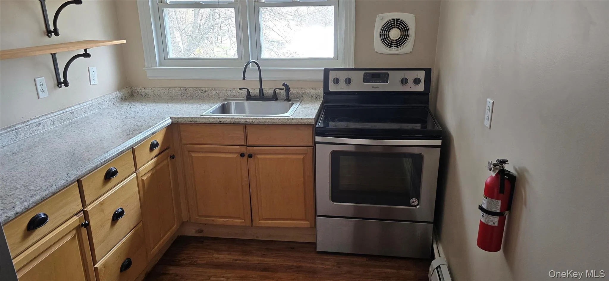 18 Reservoir Road, Lloyd, NY, 1 Bedroom Bedrooms, 3 Rooms Rooms,1 BathroomBathrooms,Residential Lease,For Rent,Reservoir,0,971248 18 Reservoir Road, Lloyd, NY, 1 Bedroom Bedrooms, 3 Rooms Rooms,1 BathroomBathrooms,Residential Lease,For Rent,Reservoir,0,971248