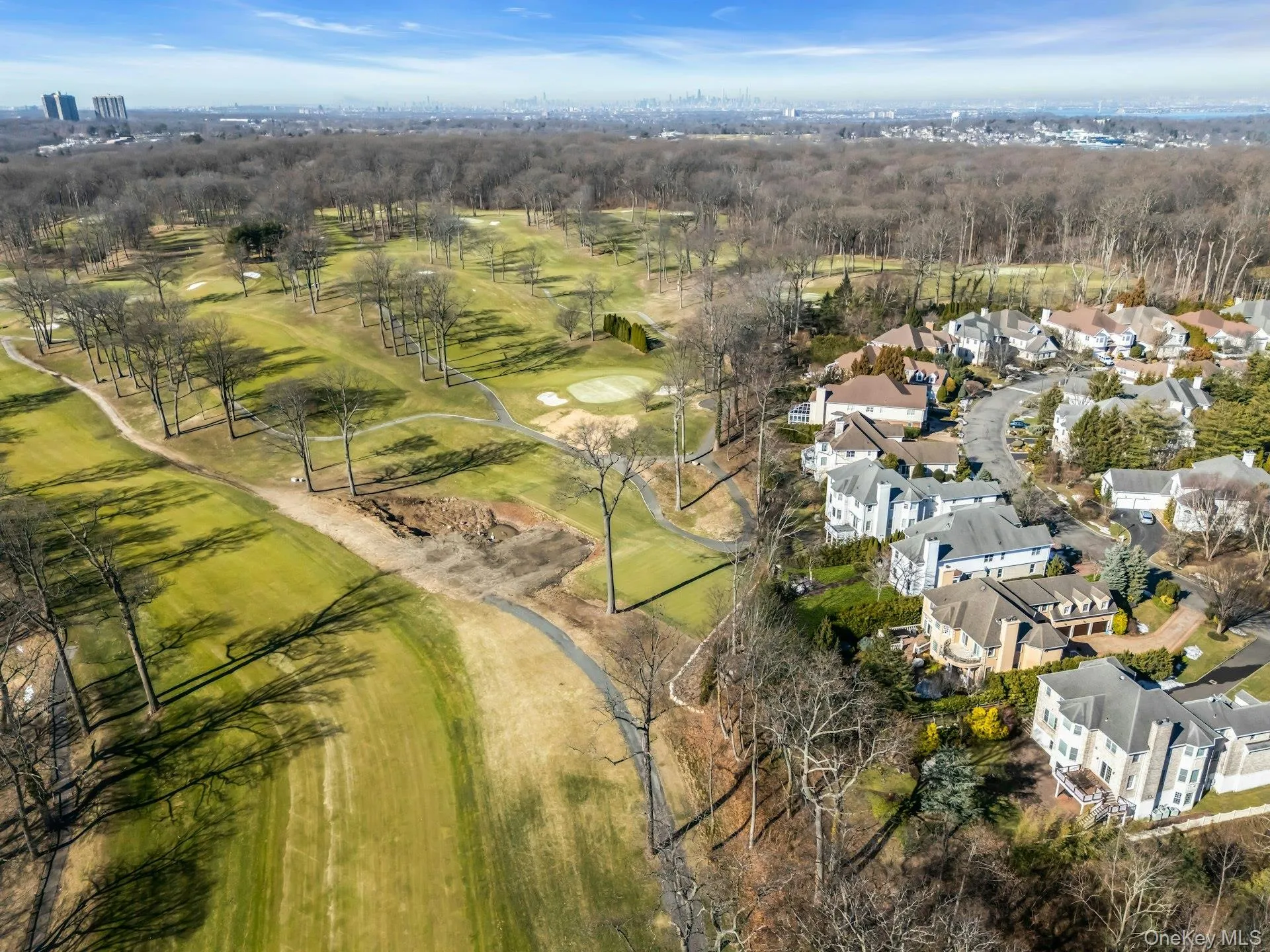 58 Stone Hill Drive, North Hempstead, NY, 5 Bedrooms Bedrooms, 10 Rooms Rooms,4 BathroomsBathrooms,Residential,For Rent,Stone Hill,0,971255 58 Stone Hill Drive, North Hempstead, NY, 5 Bedrooms Bedrooms, 10 Rooms Rooms,4 BathroomsBathrooms,Residential,For Rent,Stone Hill,0,971255