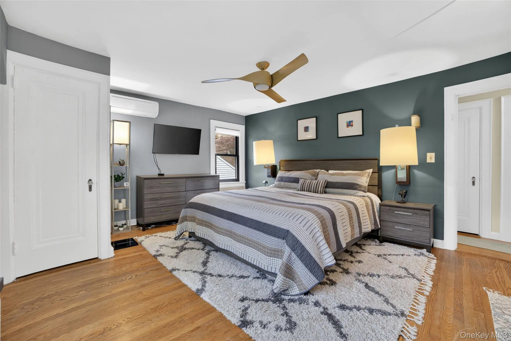 54 Midland Avenue, Yonkers, NY, 3 Bedrooms Bedrooms, 7 Rooms Rooms,1 BathroomBathrooms,Residential,For Rent,Midland,0,971259 54 Midland Avenue, Yonkers, NY, 3 Bedrooms Bedrooms, 7 Rooms Rooms,1 BathroomBathrooms,Residential,For Rent,Midland,0,971259